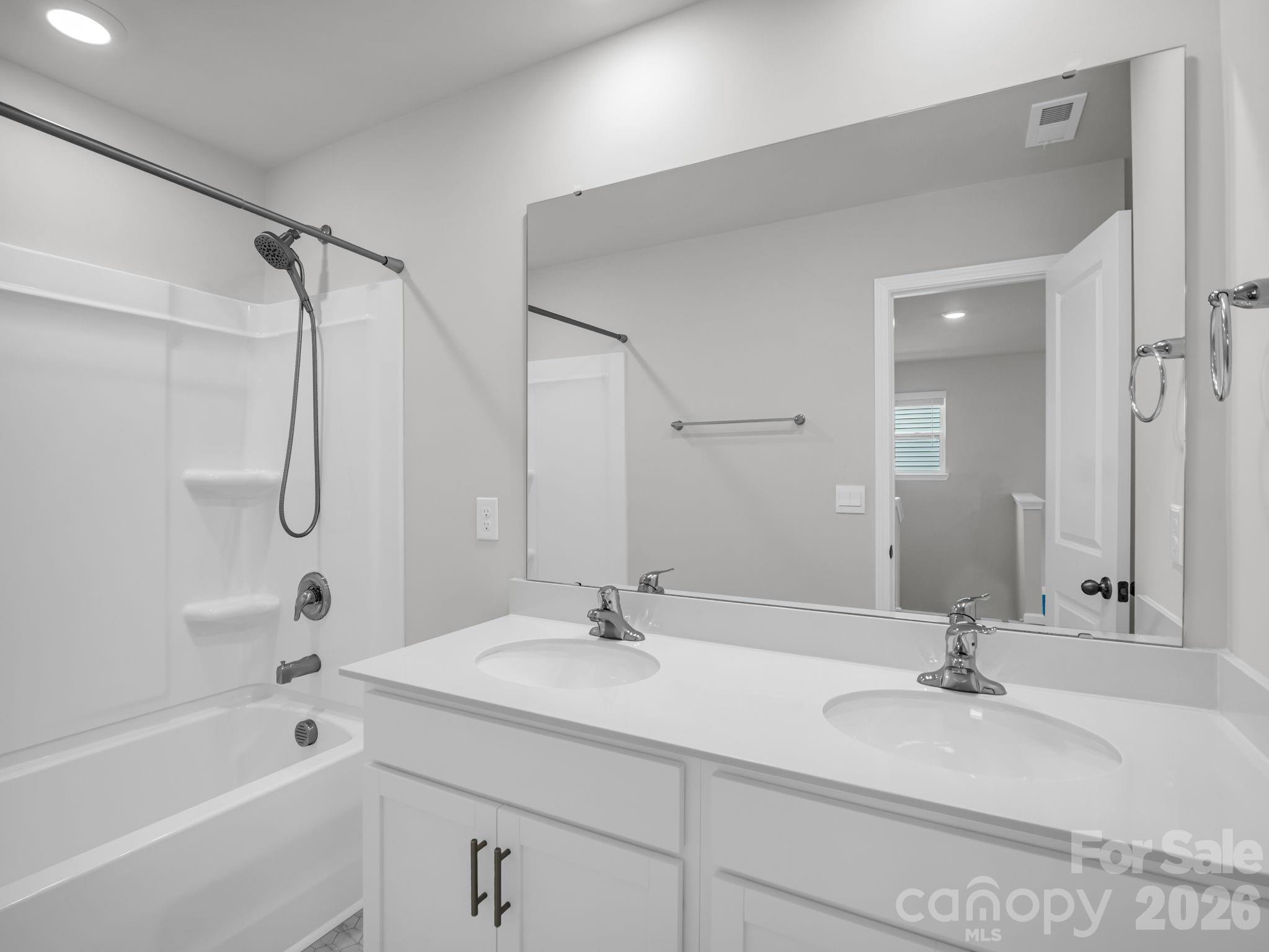 126 Ashelyn Park Drive 53 Property Photo 37