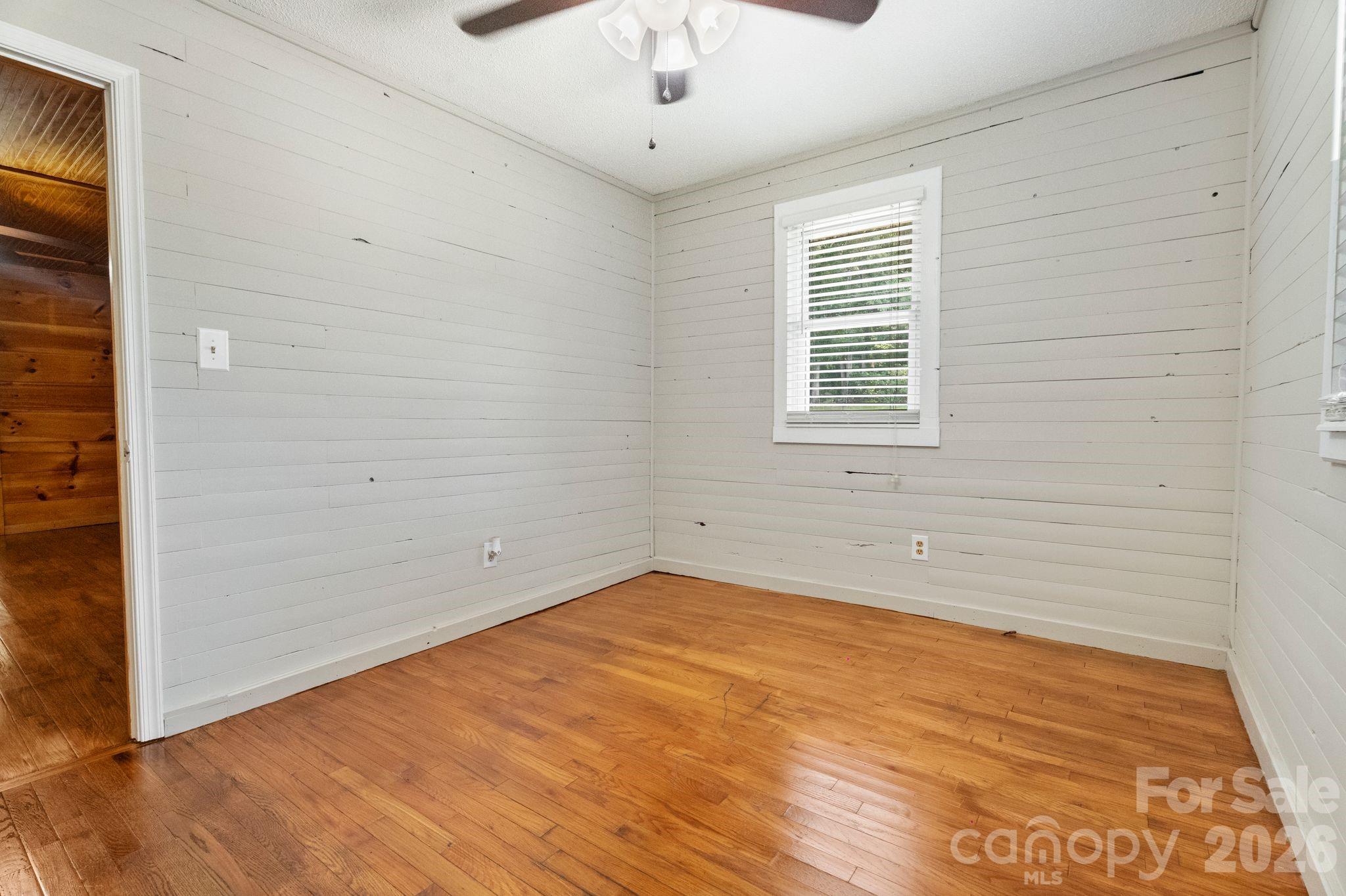 232 New Hope Way Property Photo 11