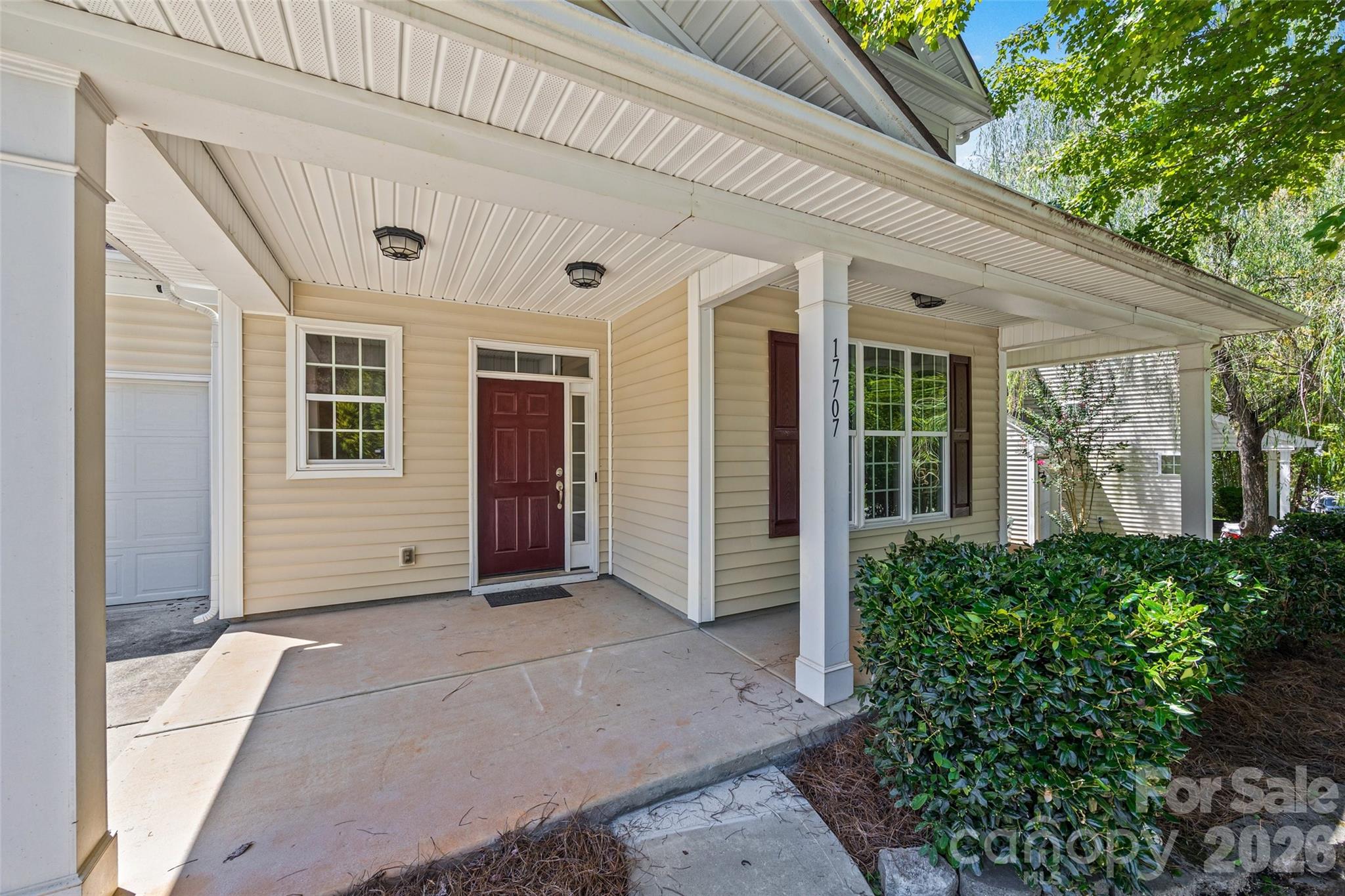 17707 Train Station Drive Property Photo 6