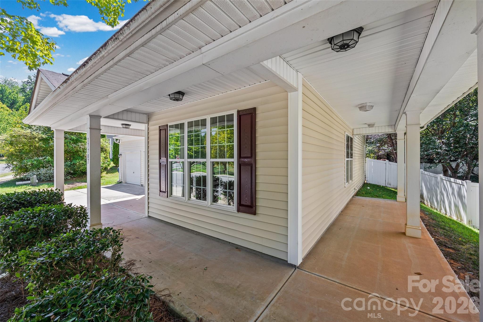17707 Train Station Drive Property Photo 7