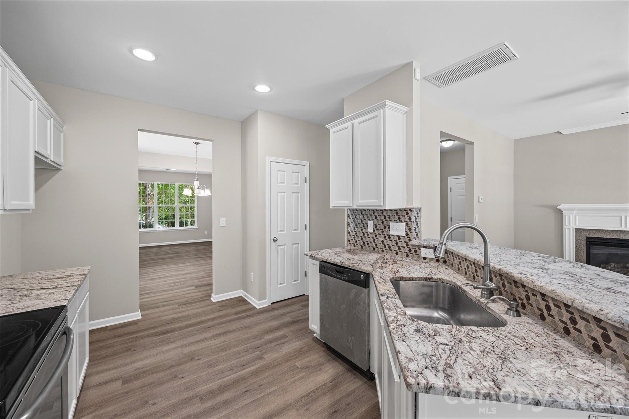 17707 Train Station Drive Property Photo 16