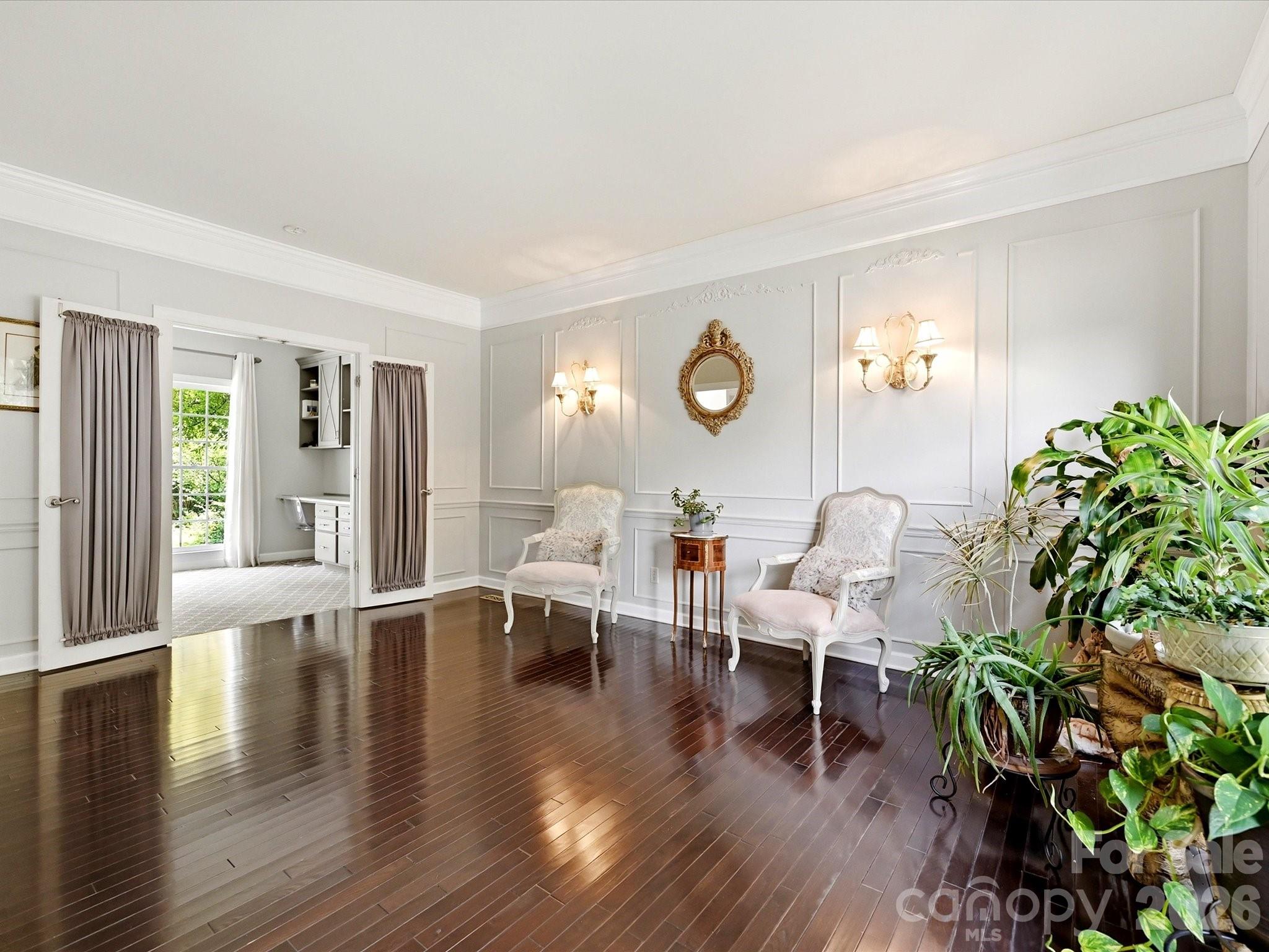 2805 Peverell Lane Property Photo 17