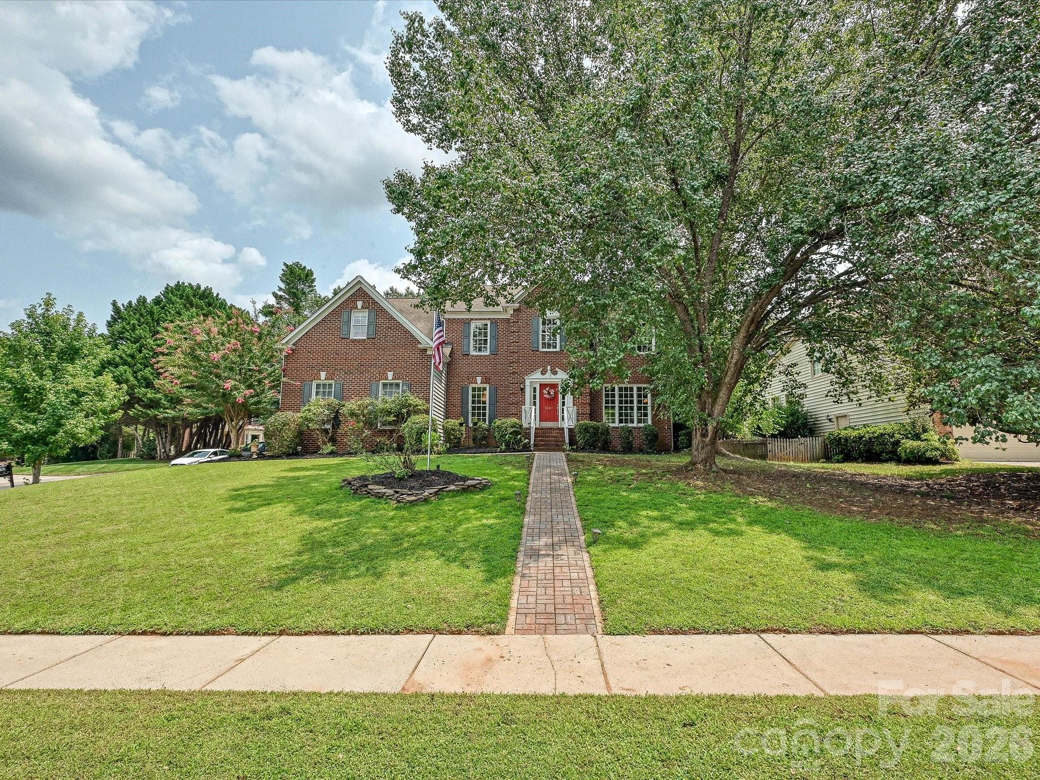 2805 Peverell Lane Property Photo 44