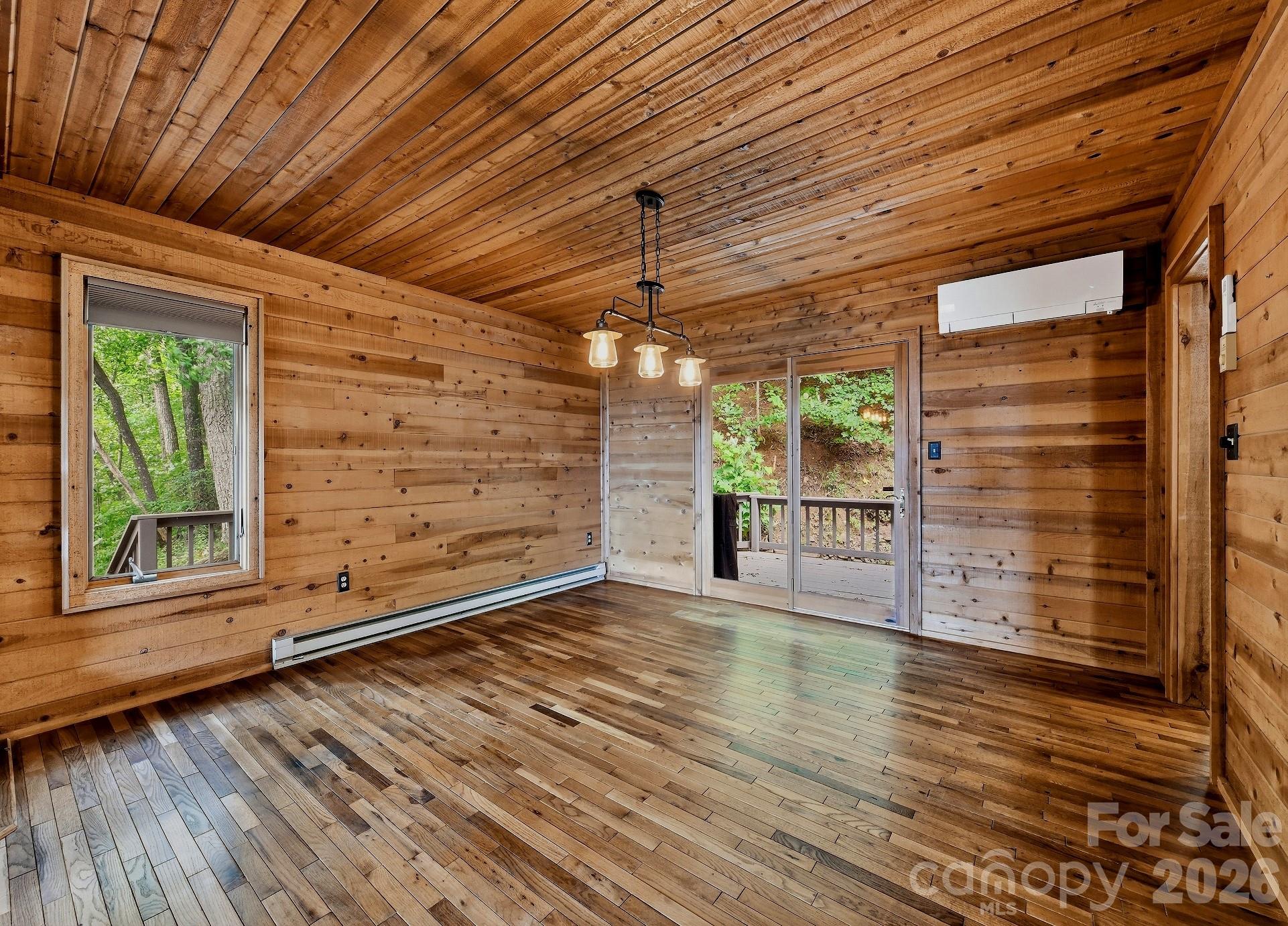 900 Mountain Cove Road Property Photo 14