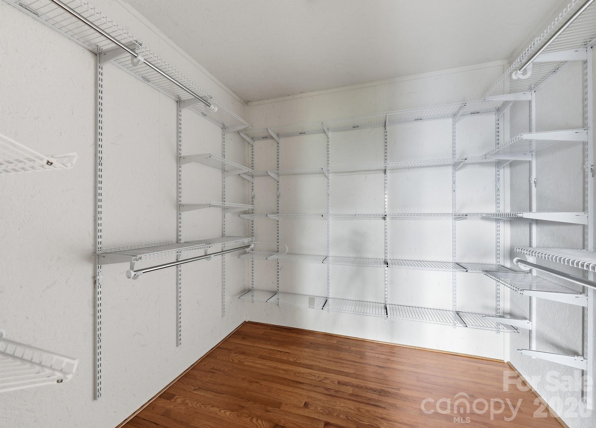 900 Mountain Cove Road Property Photo 27