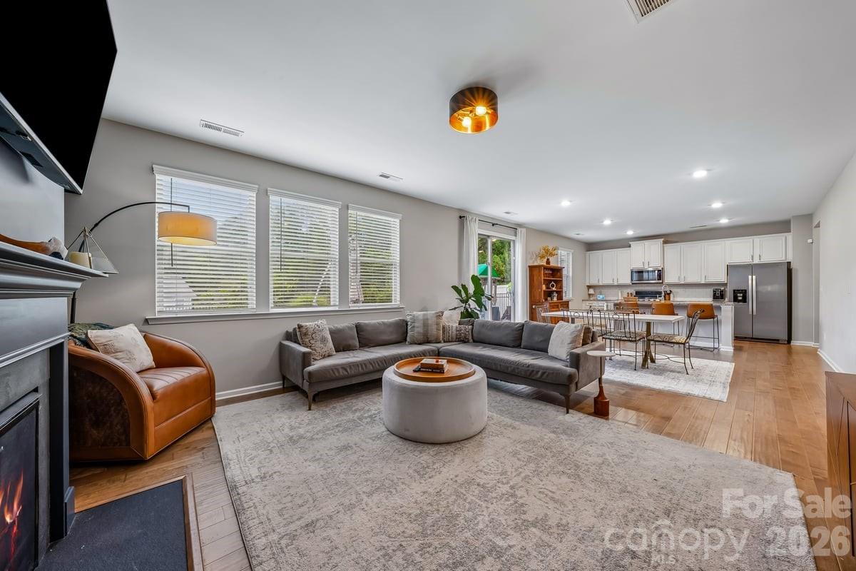 1809 Shelbourne Way Property Photo 10