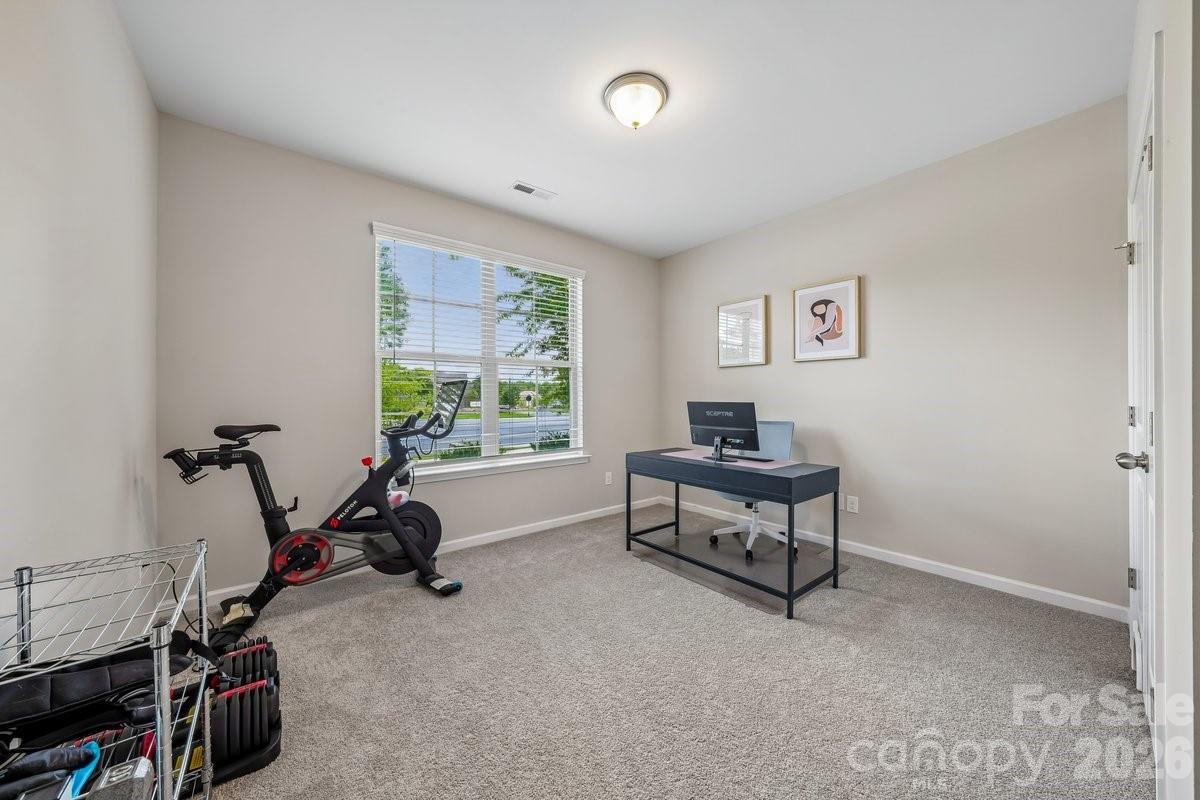1809 Shelbourne Way Property Photo 20
