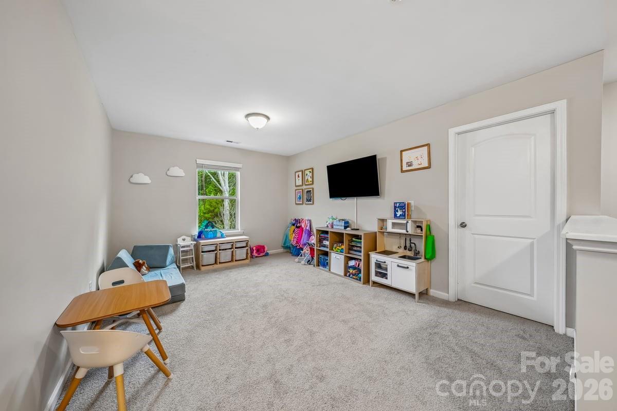 1809 Shelbourne Way Property Photo 24