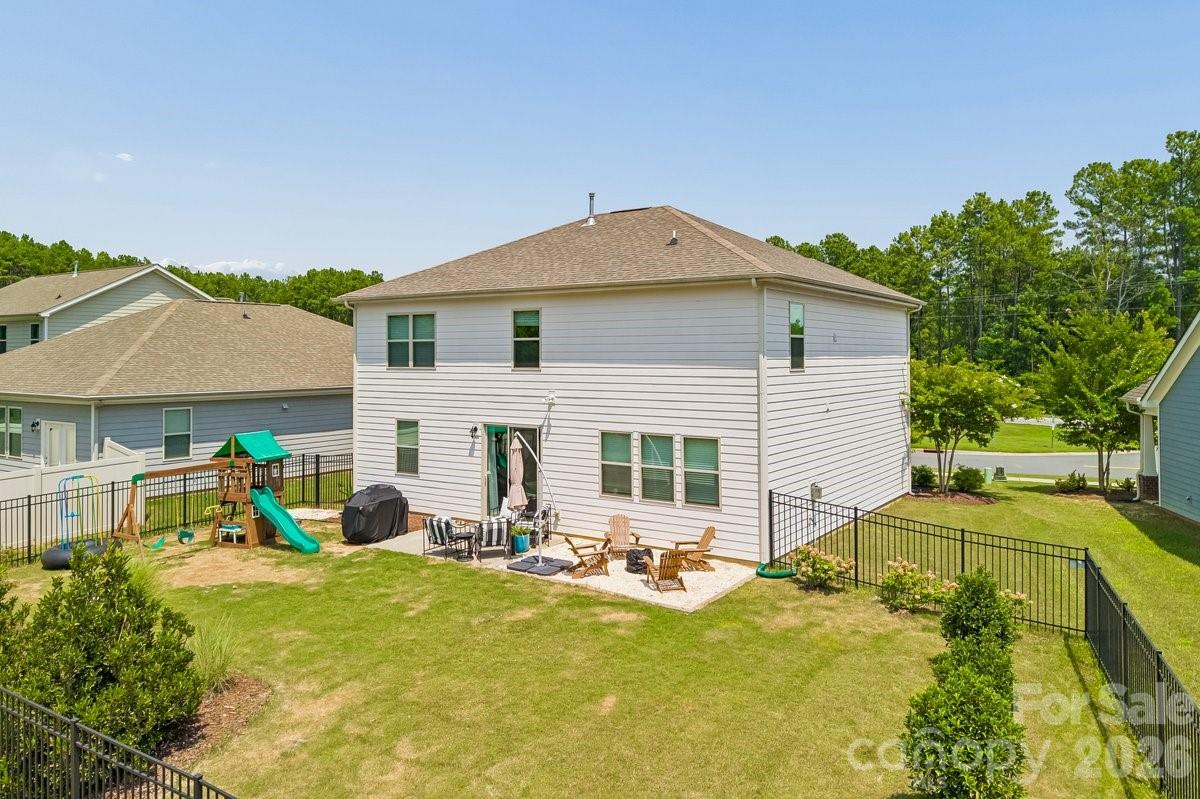 1809 Shelbourne Way Property Photo 39