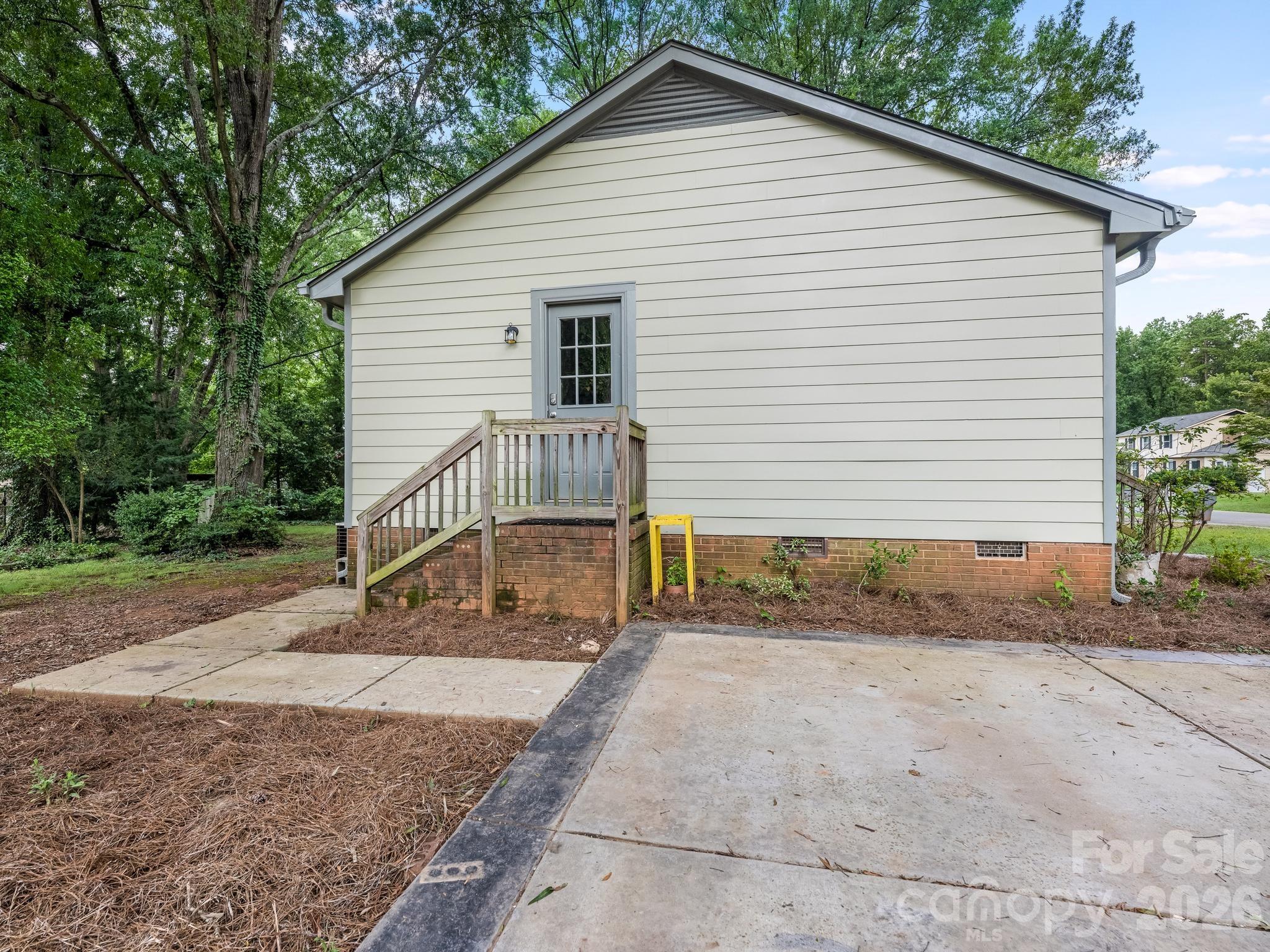 7518 Riding Trail Road Property Photo 22