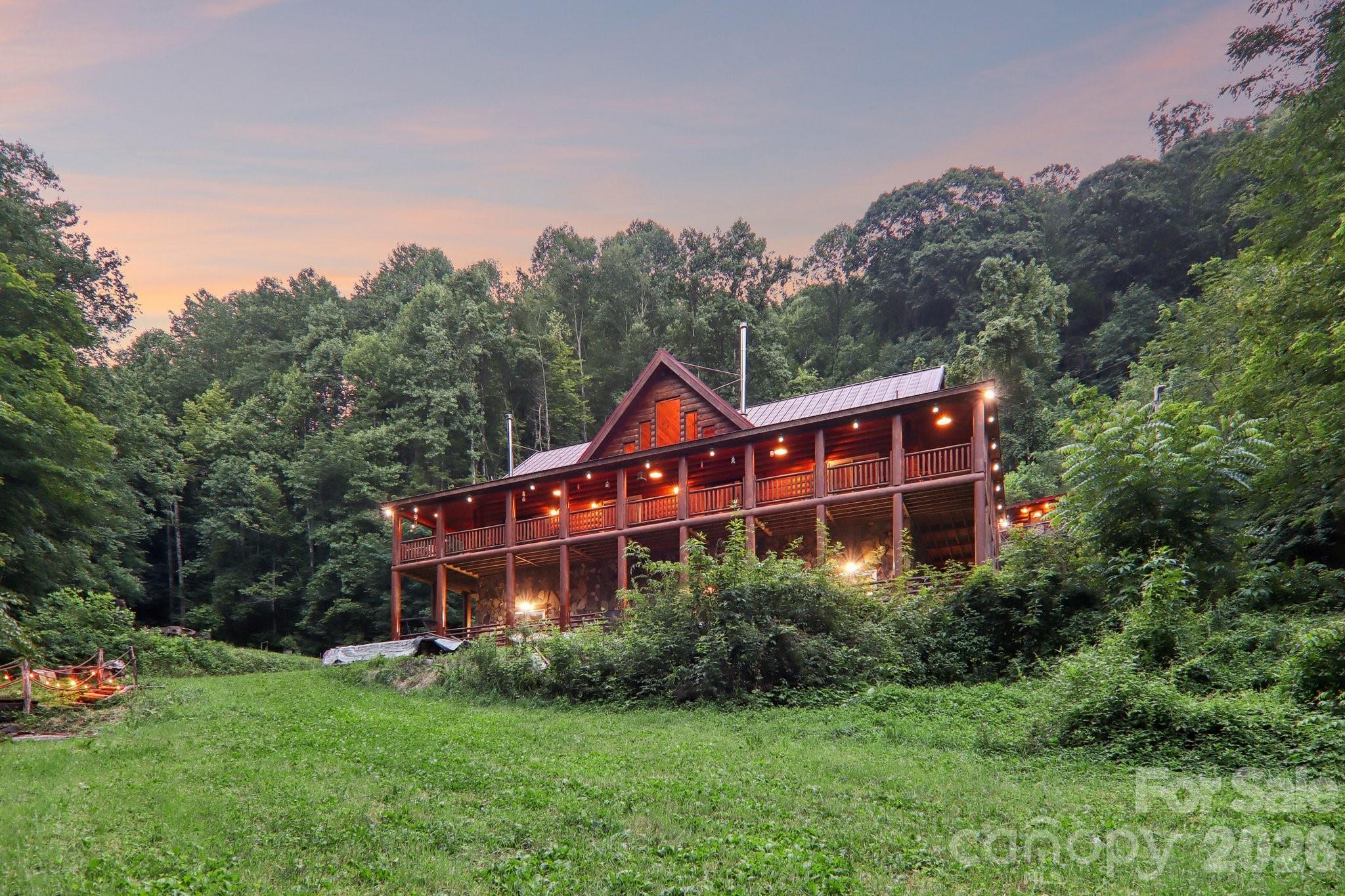4501 Cove Creek Road Property Photo 6