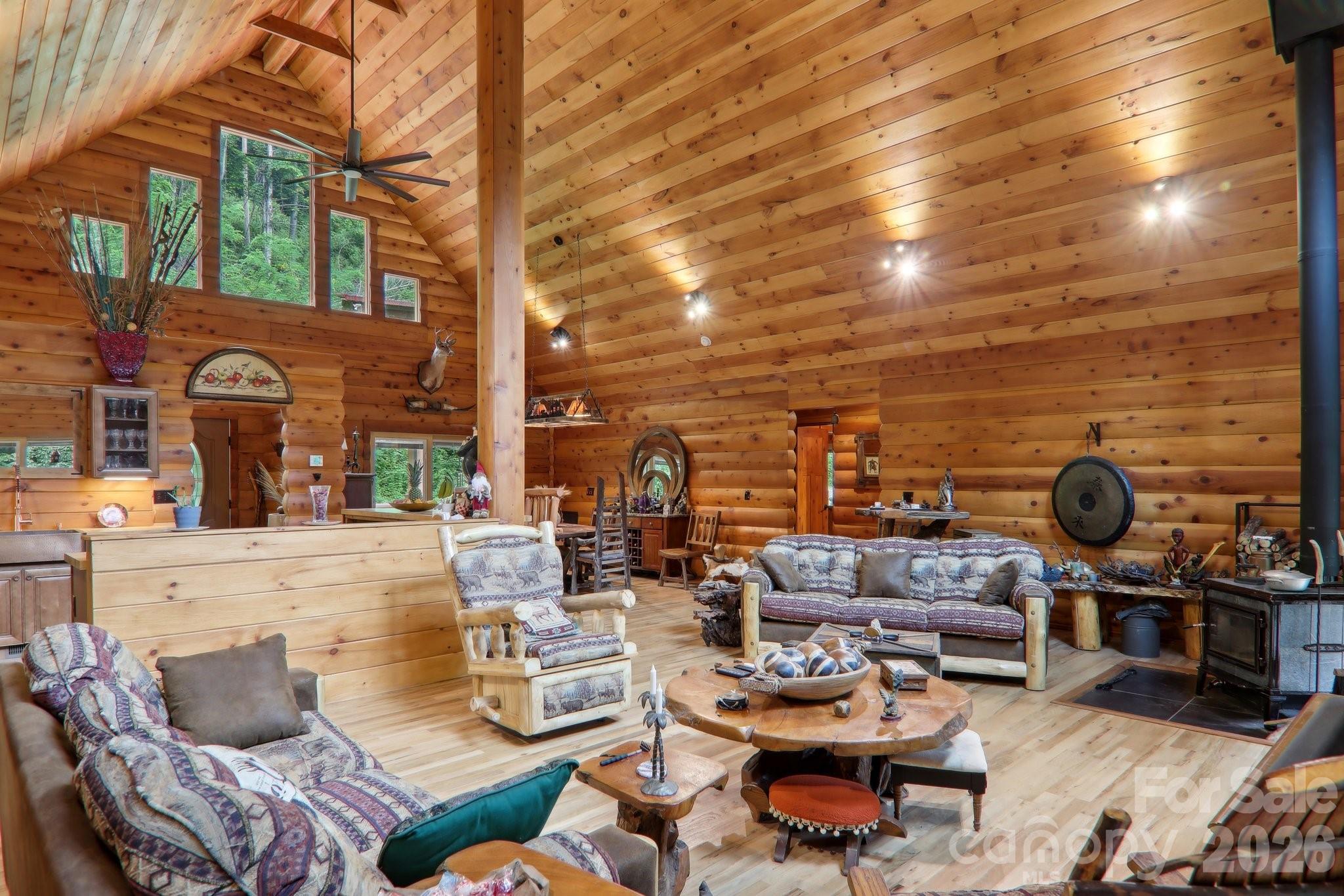 4501 Cove Creek Road Property Photo 13