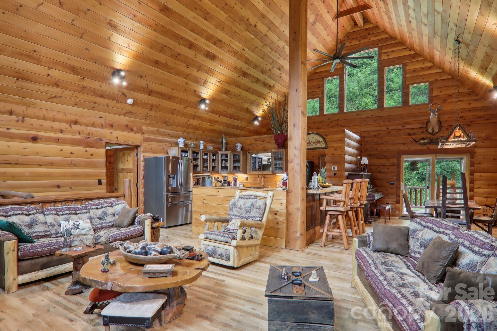 4501 Cove Creek Road Property Photo 14