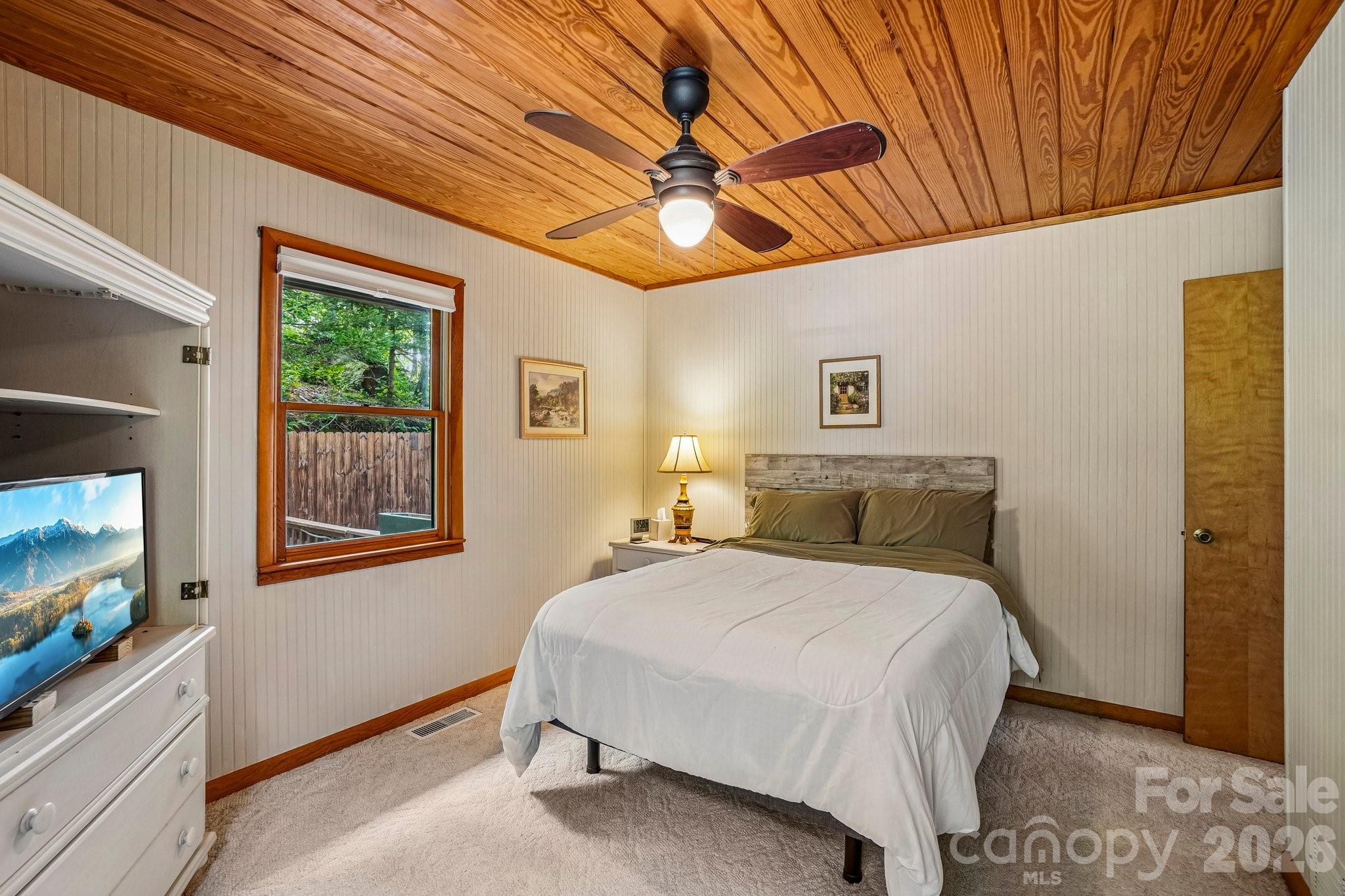 673 Chestnut Lane Property Photo 25