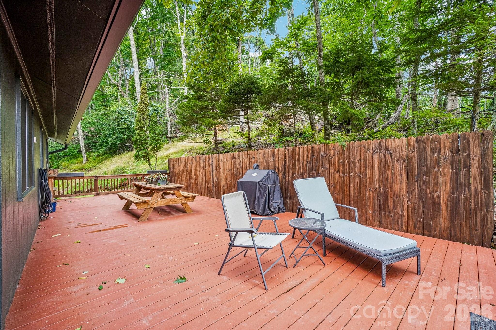 673 Chestnut Lane Property Photo 42