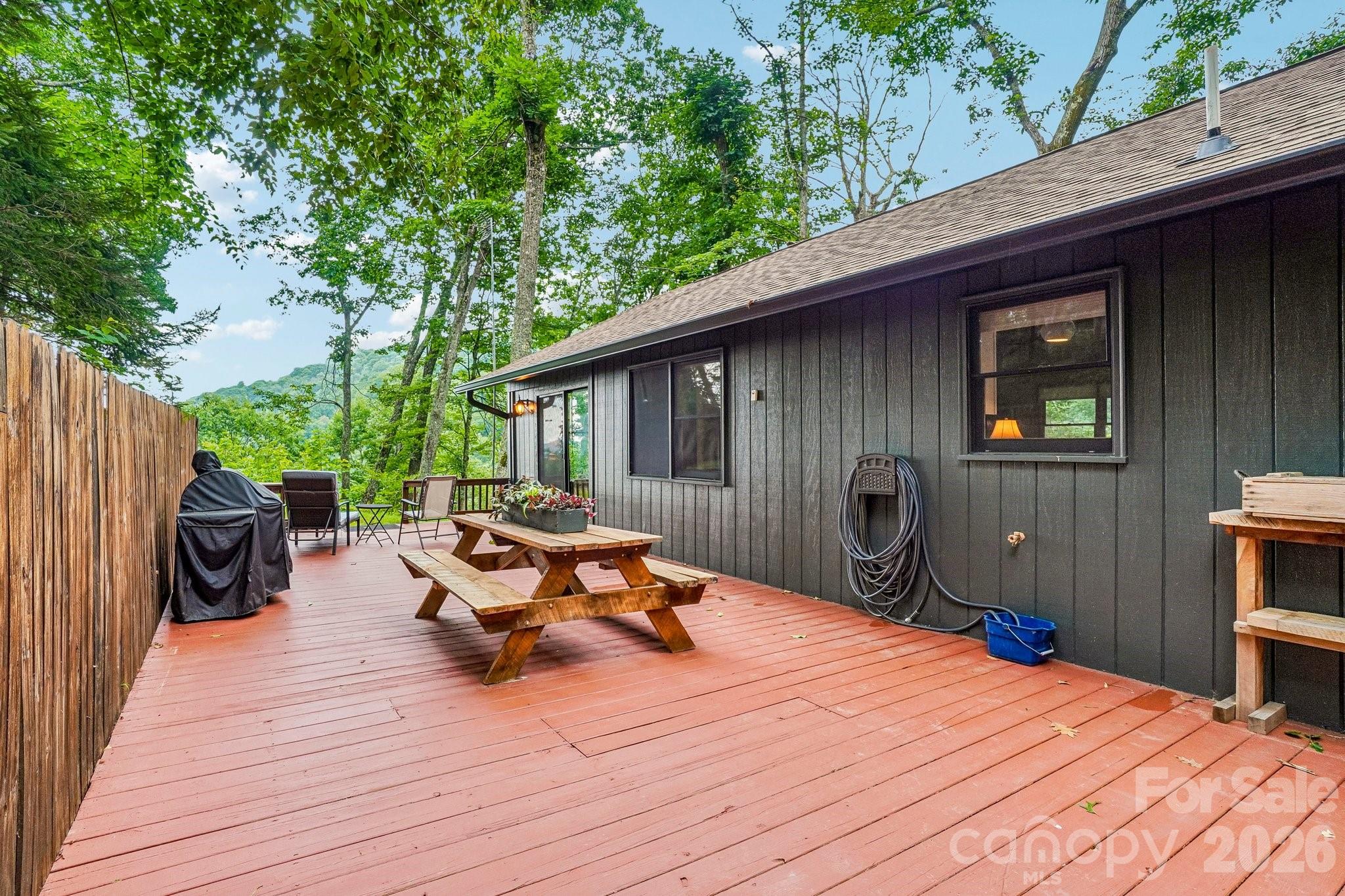673 Chestnut Lane Property Photo 43