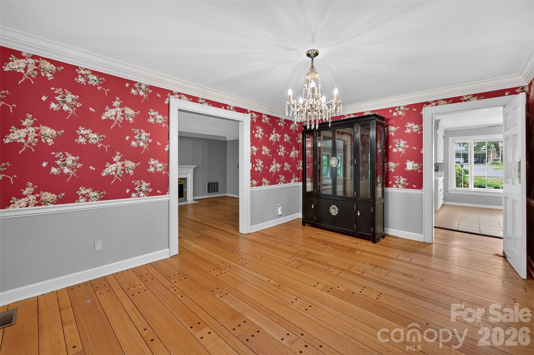 530 25th Avenue Property Photo 6