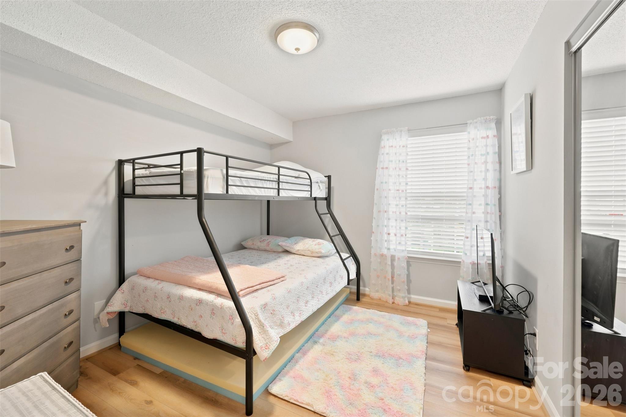 2187 Clearwater Drive A Property Photo 15
