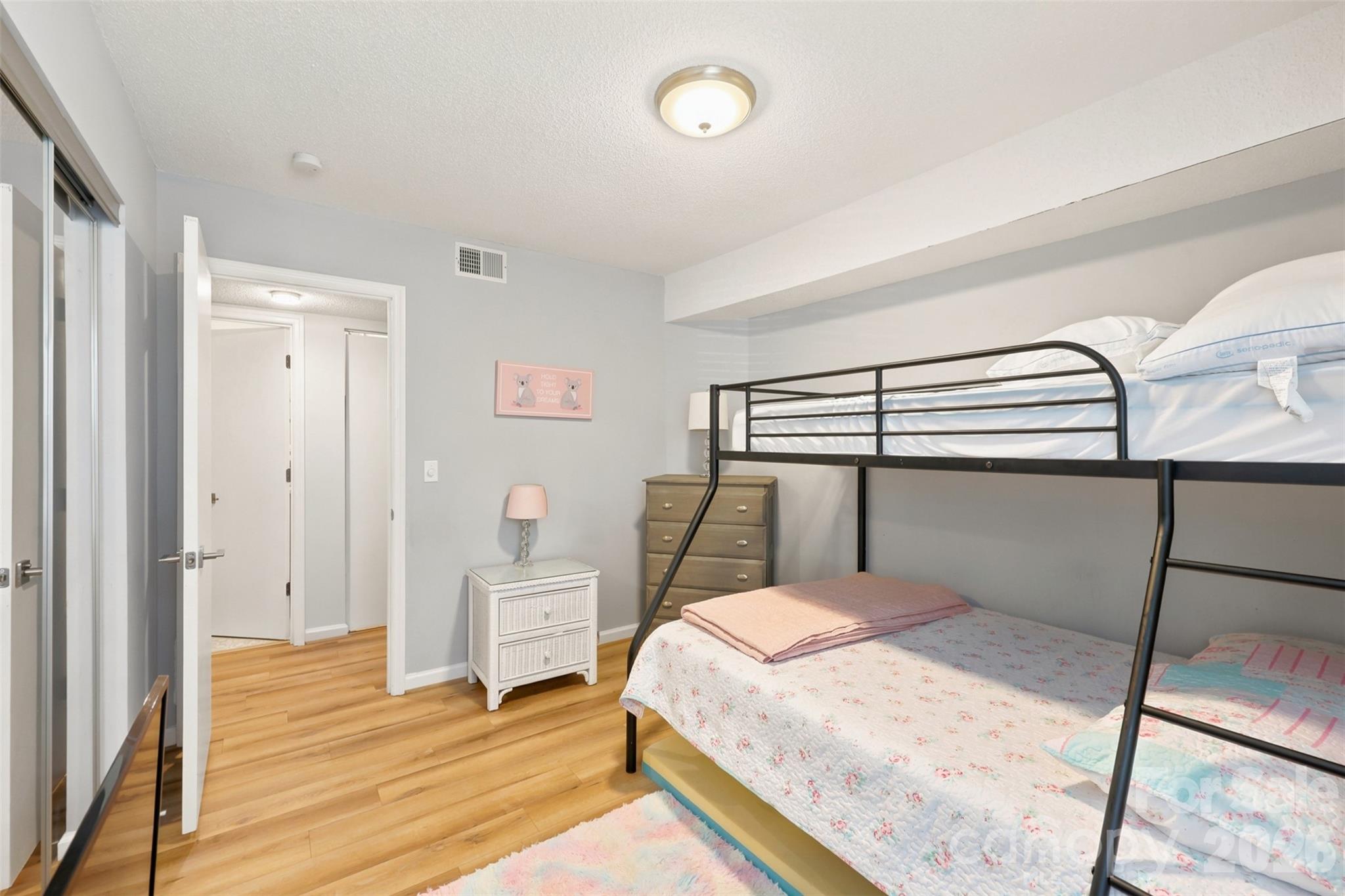 2187 Clearwater Drive A Property Photo 16