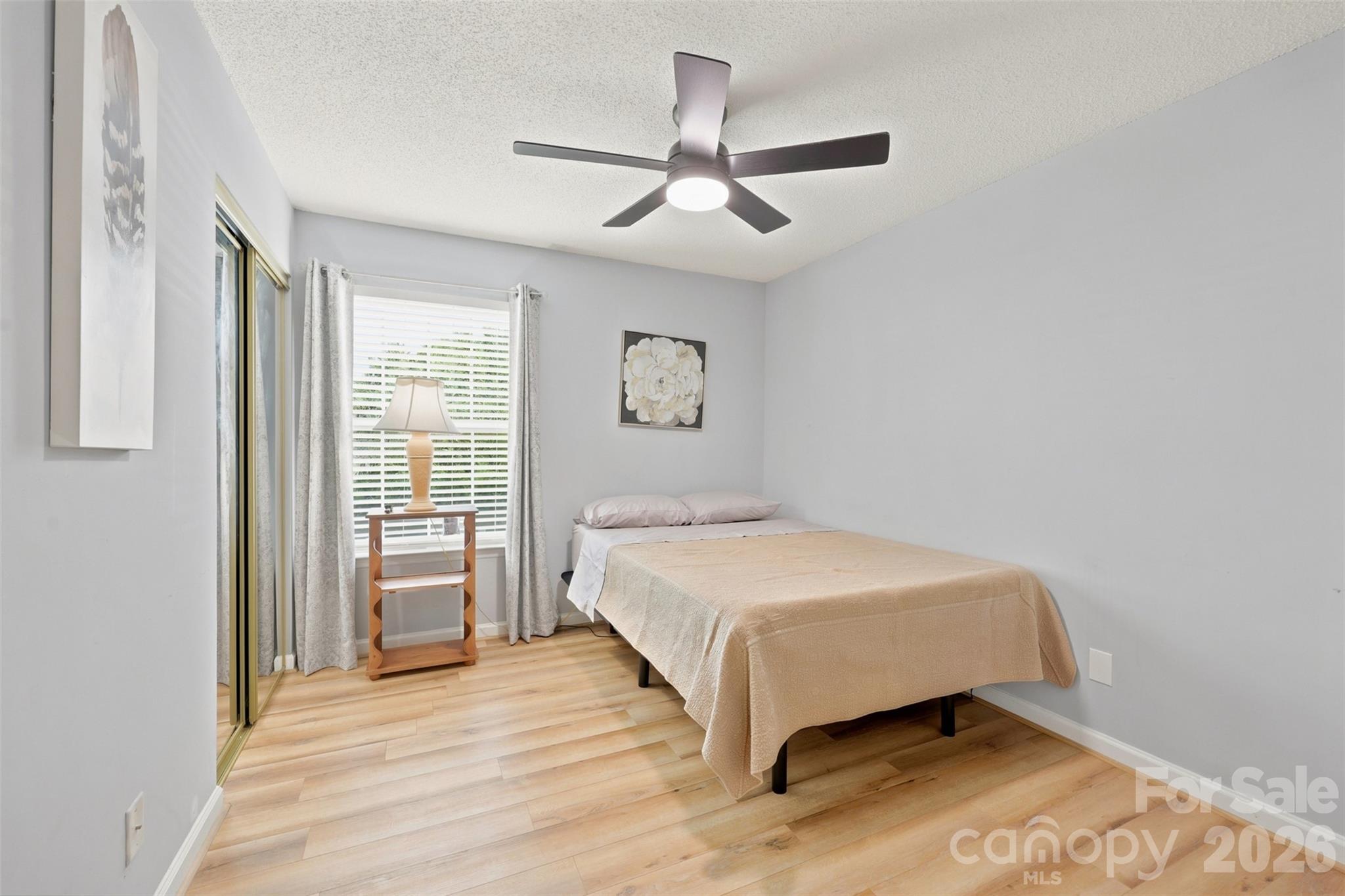 2187 Clearwater Drive A Property Photo 17