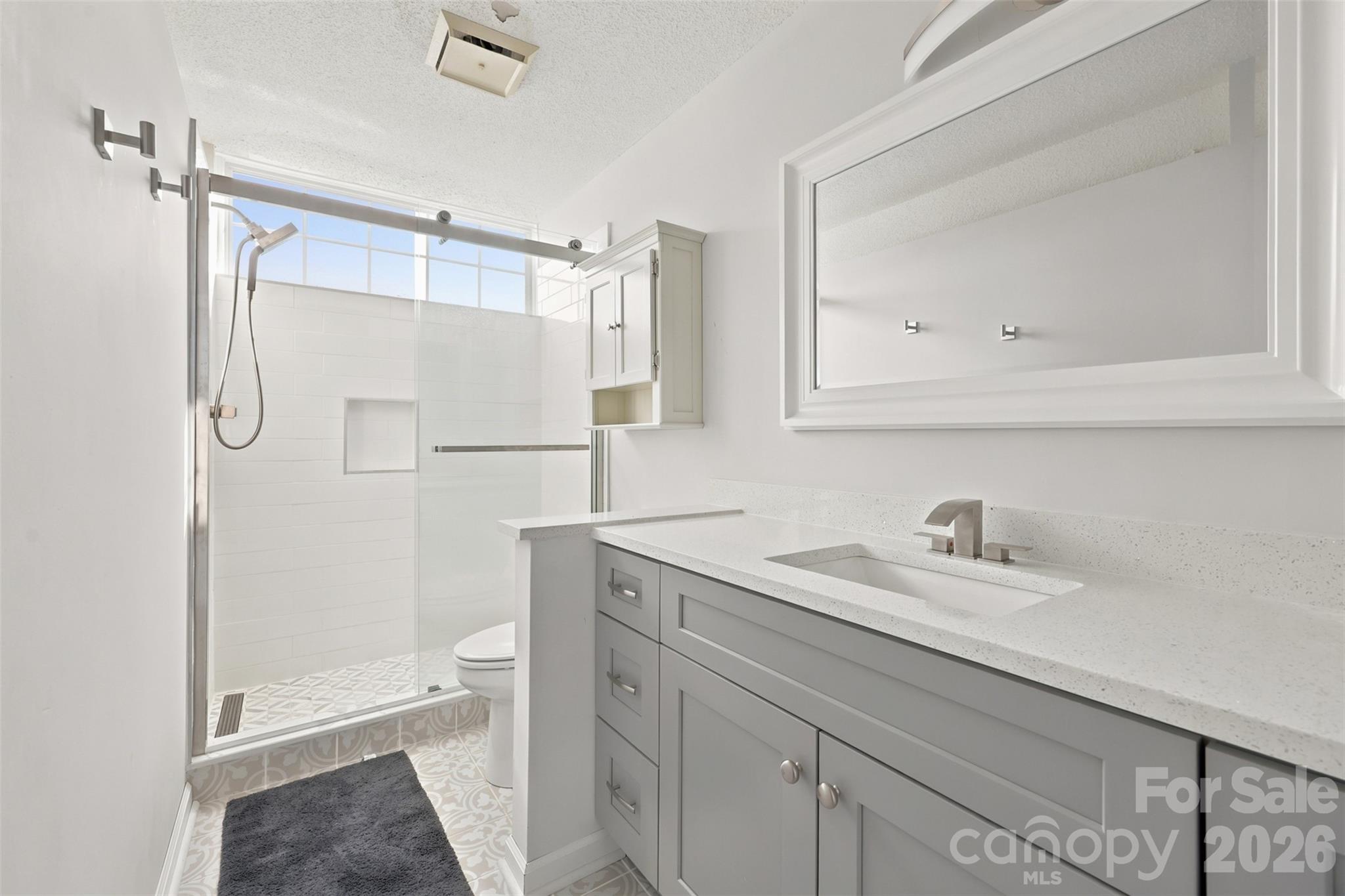2187 Clearwater Drive A Property Photo 20