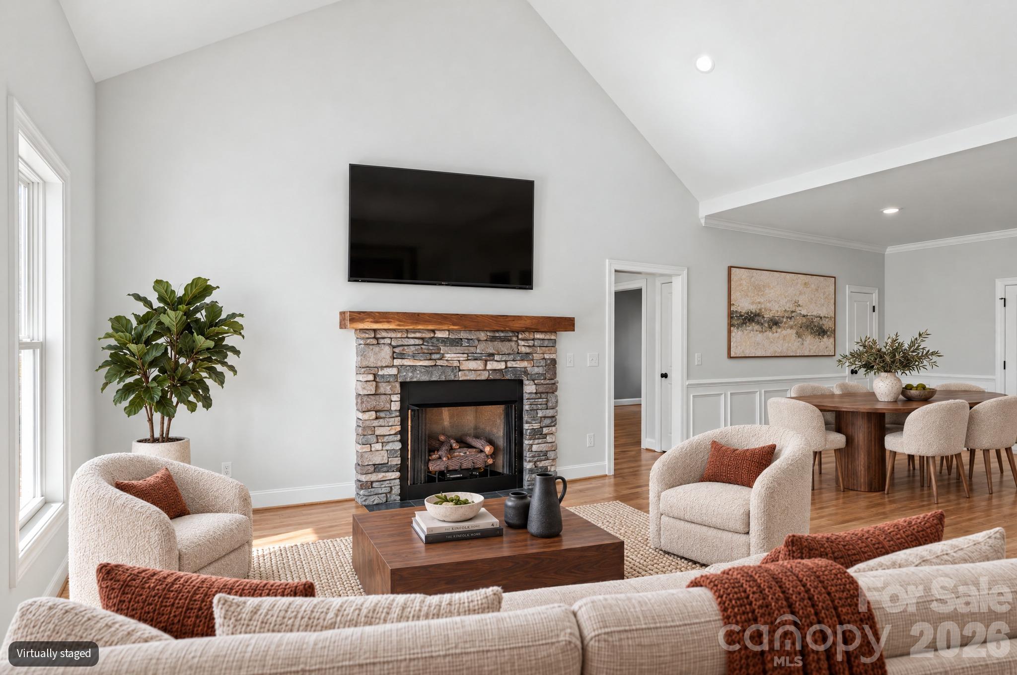 186 O Farrell Street Property Photo 6