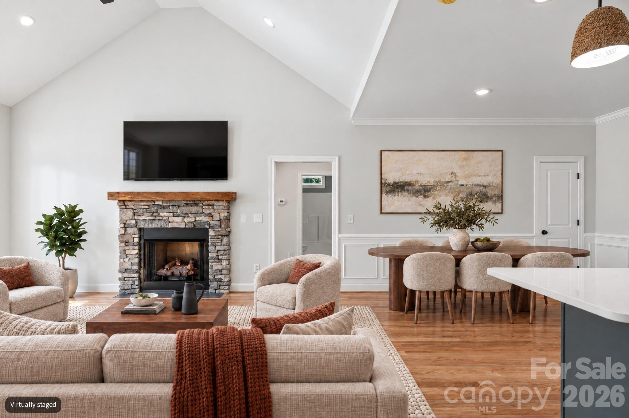 186 O Farrell Street Property Photo 14
