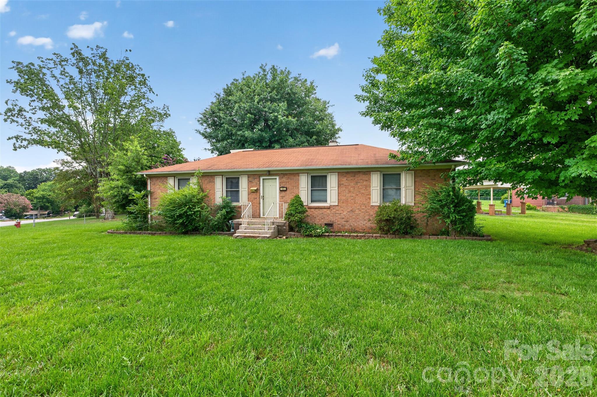 165 34th Street Property Photo 1