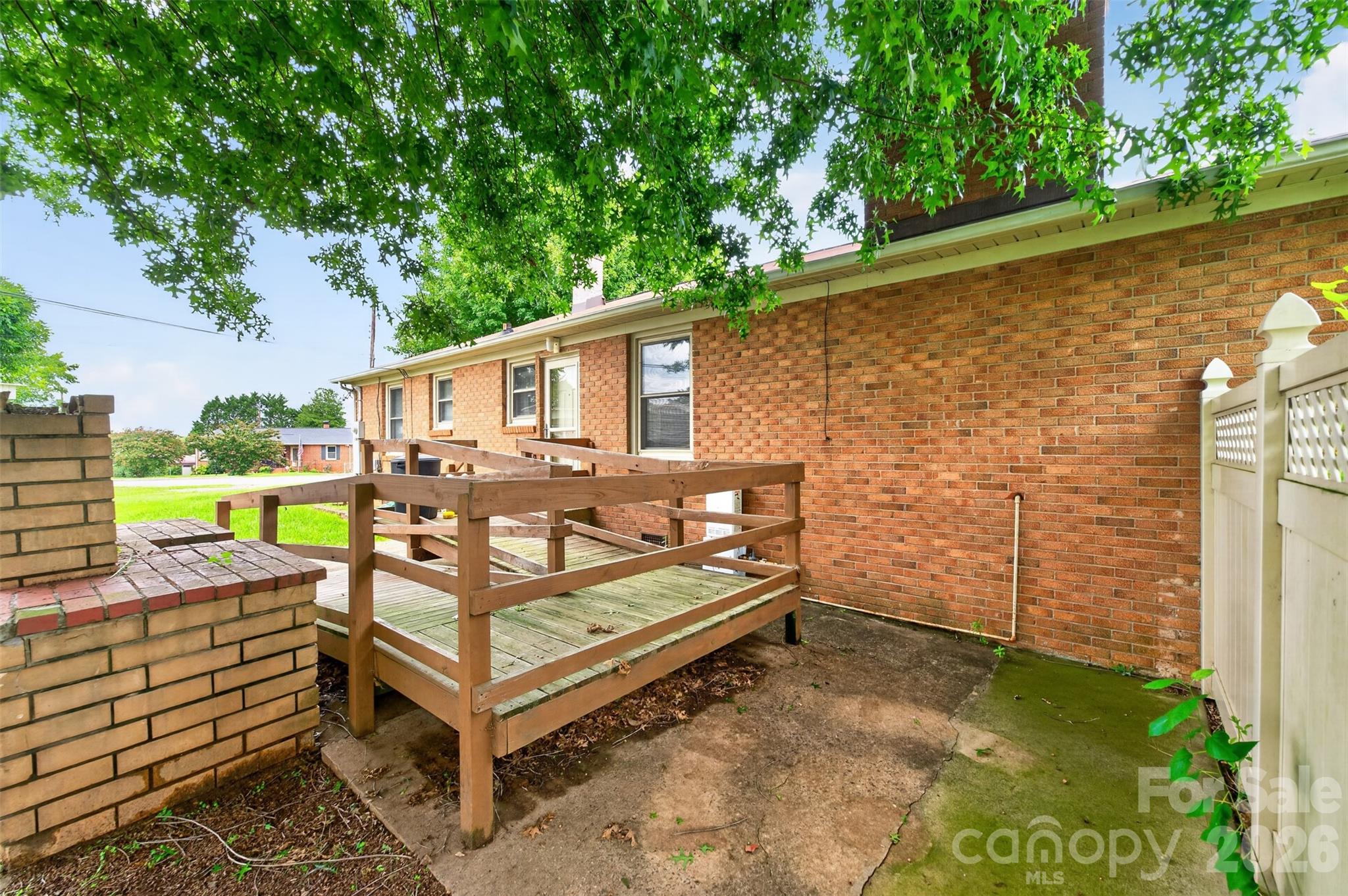 165 34th Street Property Photo 9