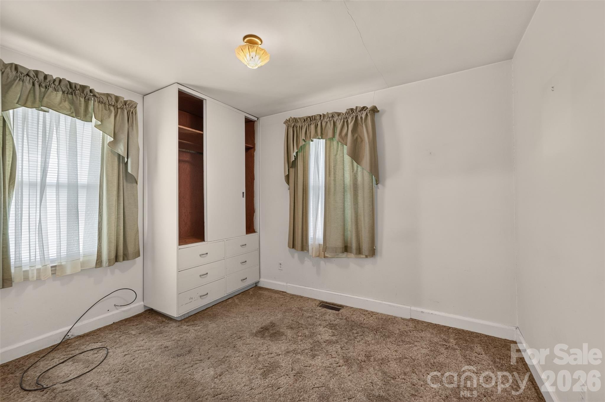 165 34th Street Property Photo 28