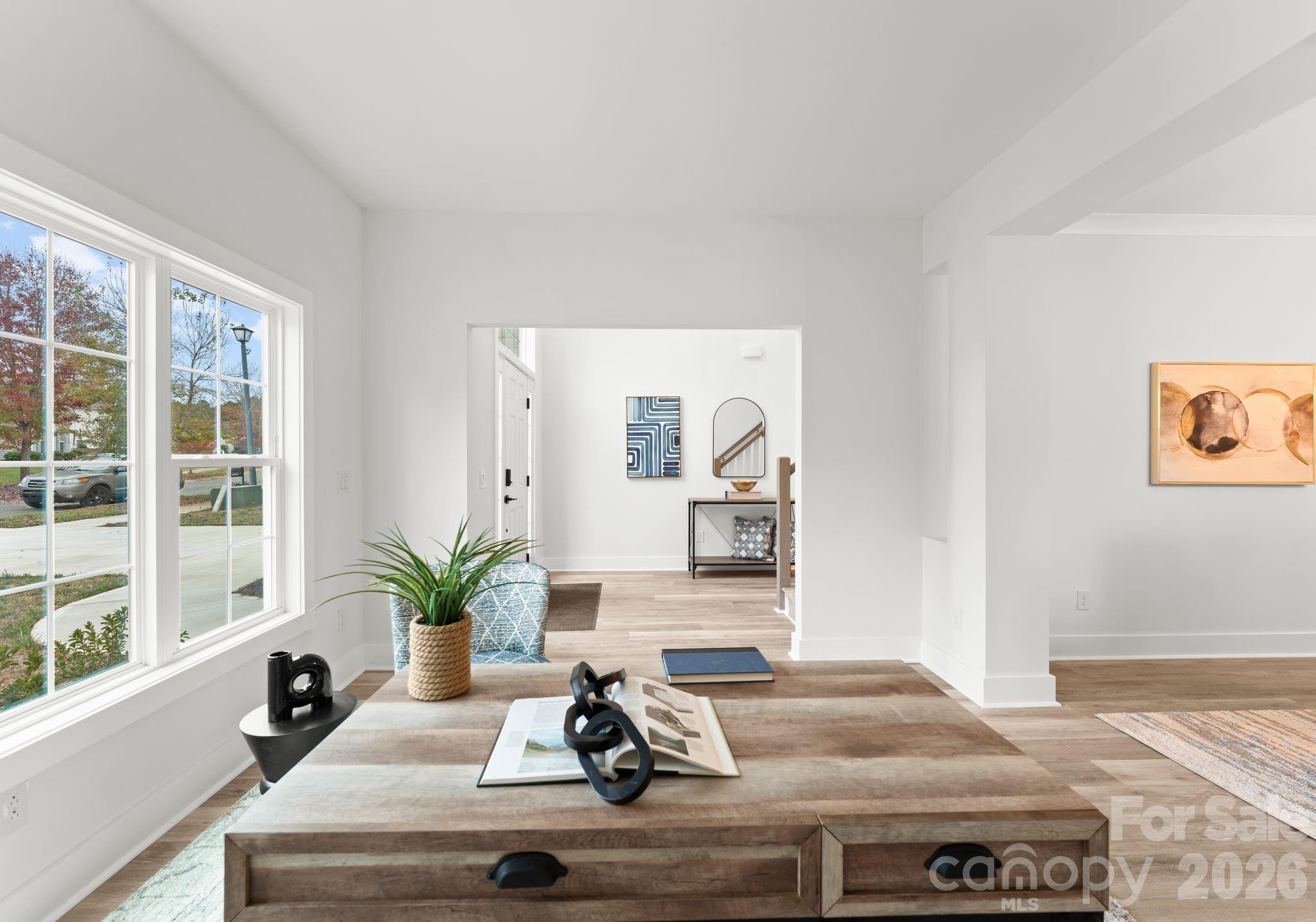6923 Cascade Dream Court Property Photo 6