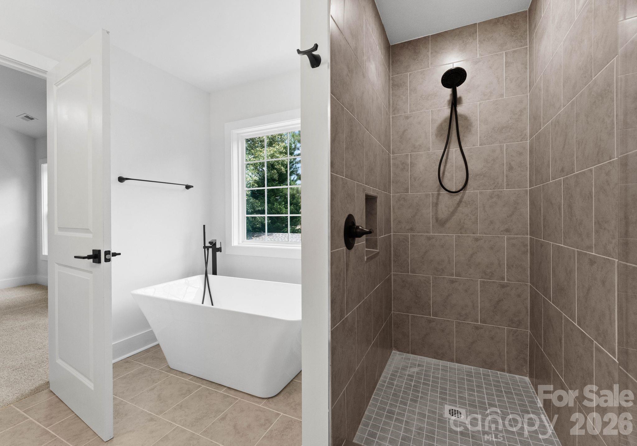 6923 Cascade Dream Court Property Photo 25