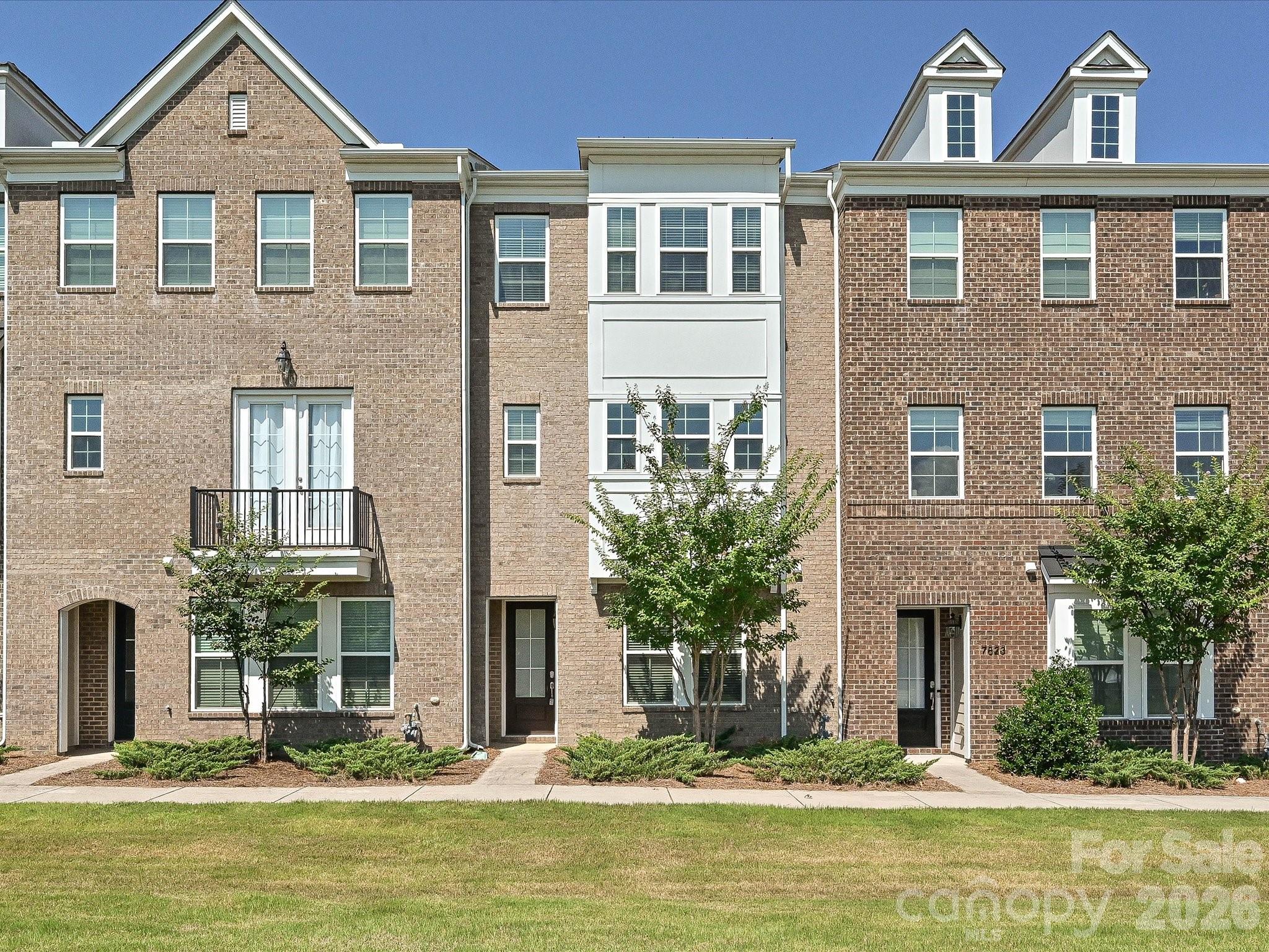 7827 Reunion Row Drive Property Photo 1