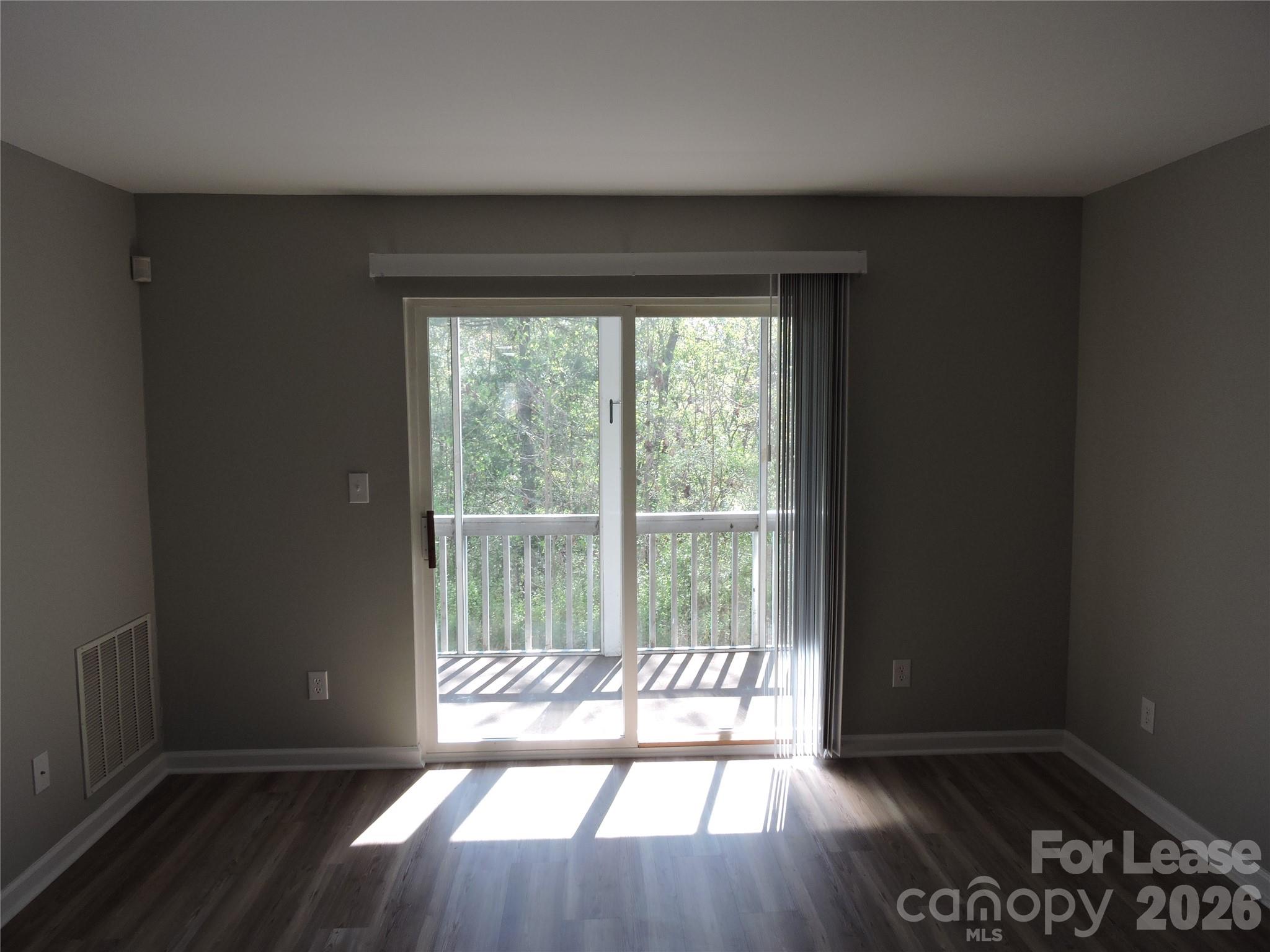 3903 Florham Place Property Photo 12