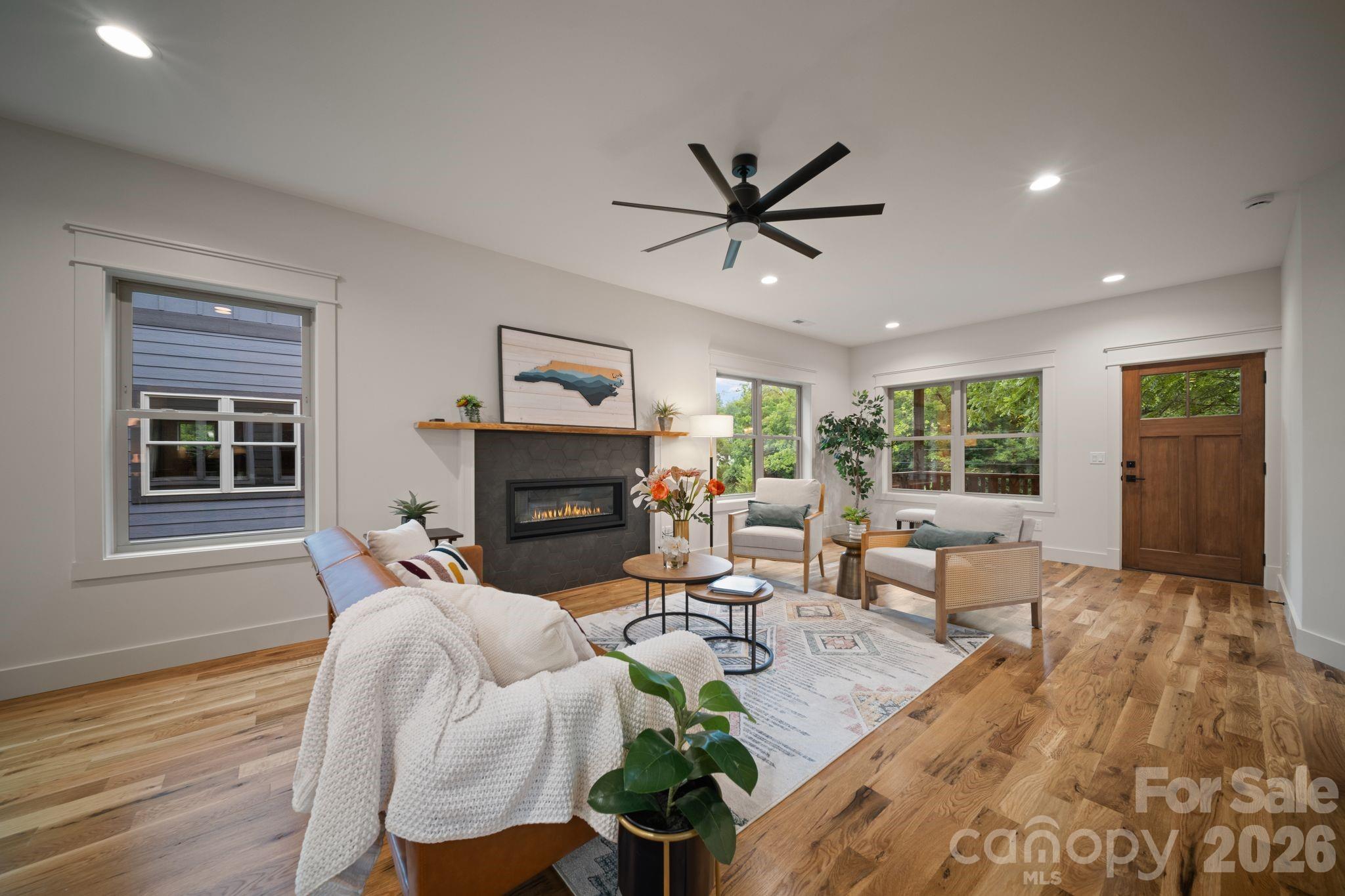 93 Glendale Avenue Property Photo 2