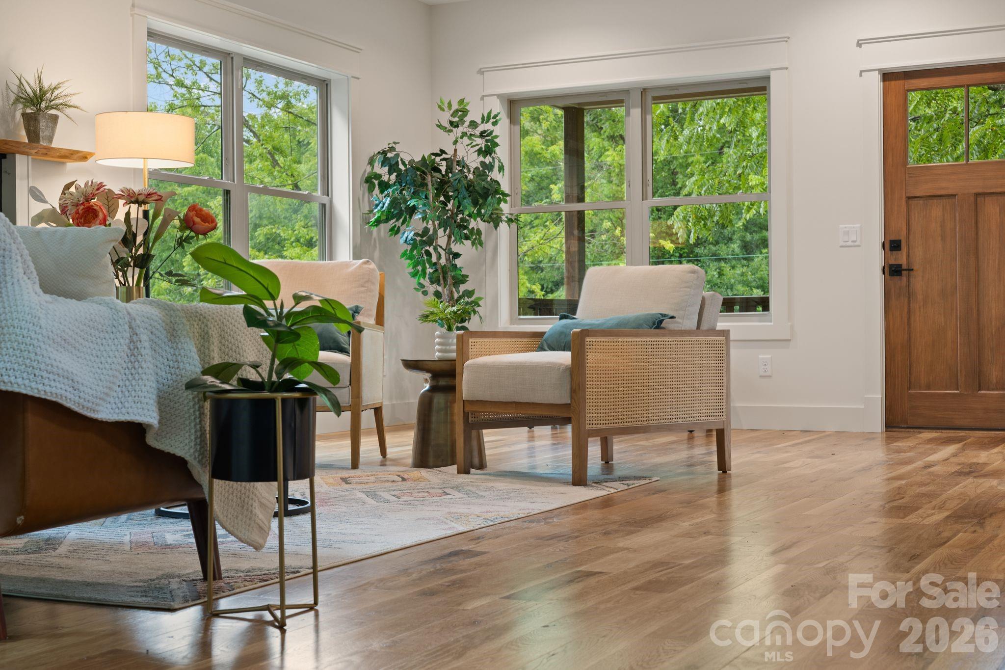 93 Glendale Avenue Property Photo 3