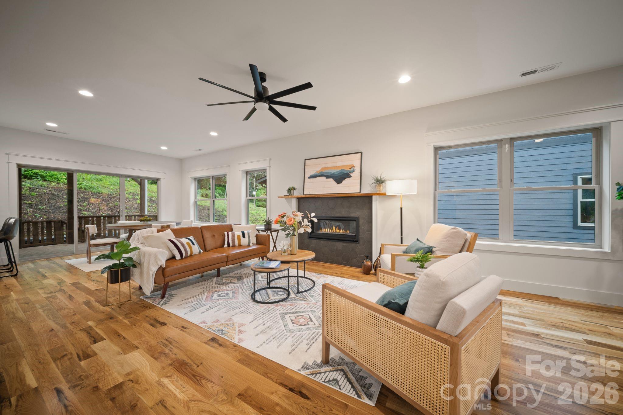 93 Glendale Avenue Property Photo 4