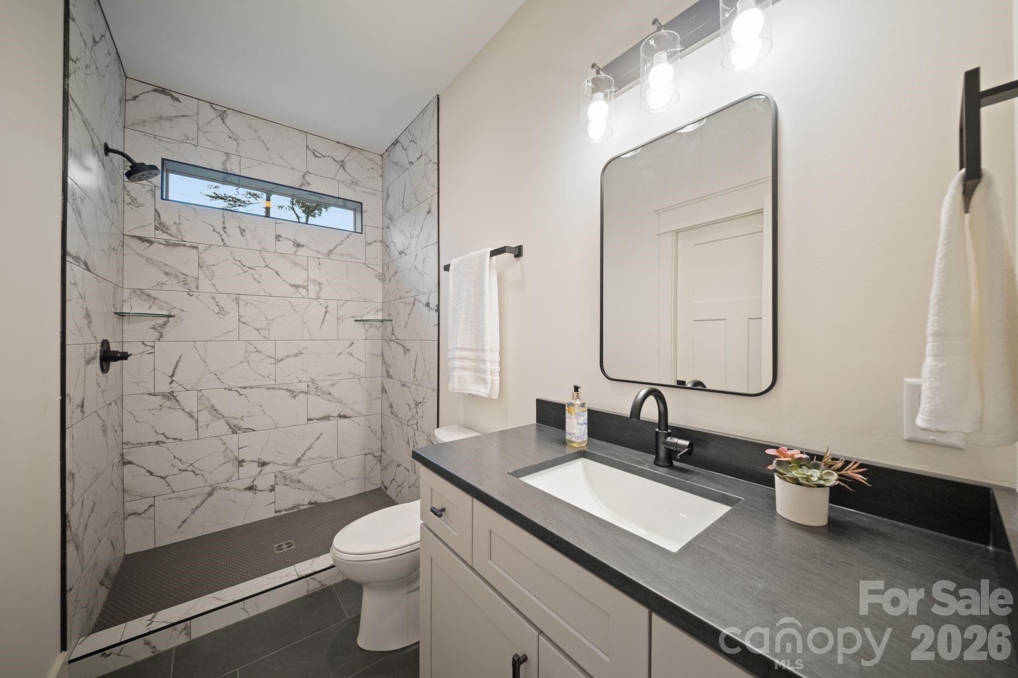 93 Glendale Avenue Property Photo 8