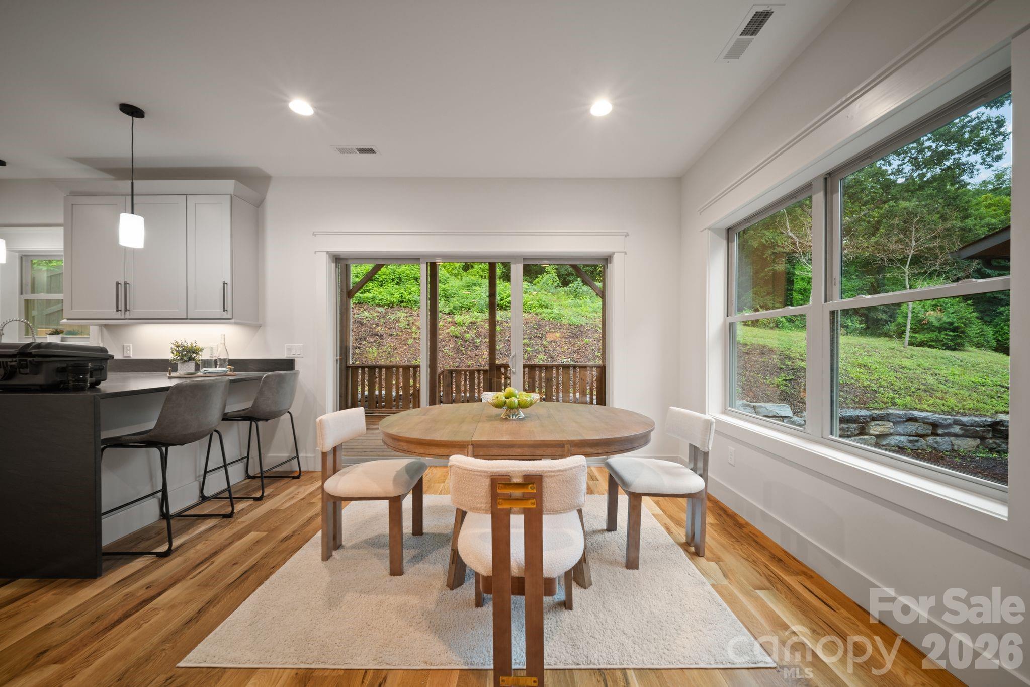 93 Glendale Avenue Property Photo 11