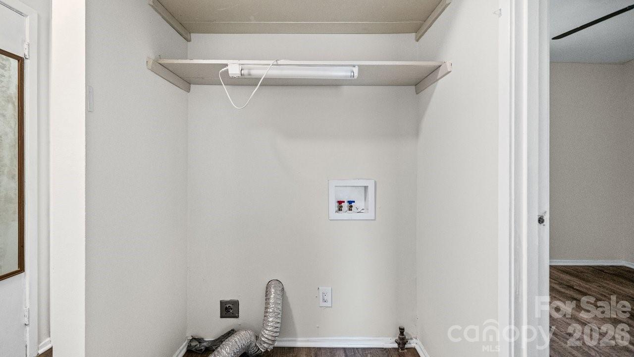 634 Kentbrook Drive Property Photo 13