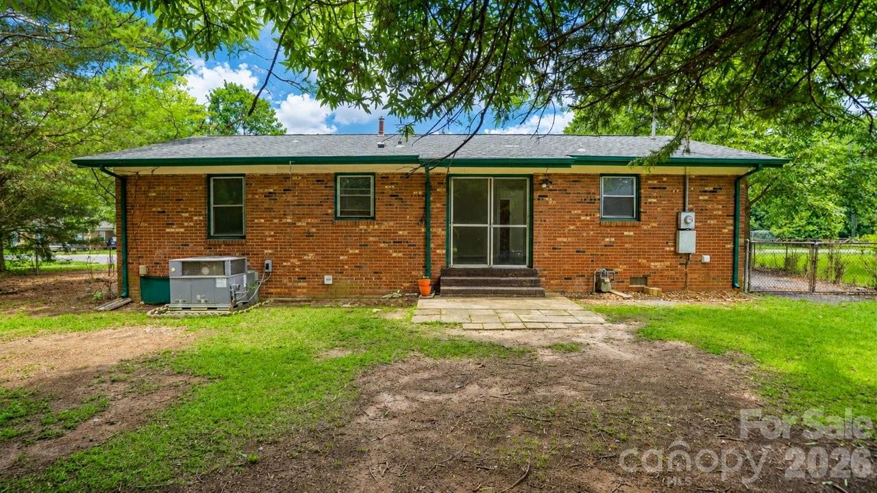634 Kentbrook Drive Property Photo 26