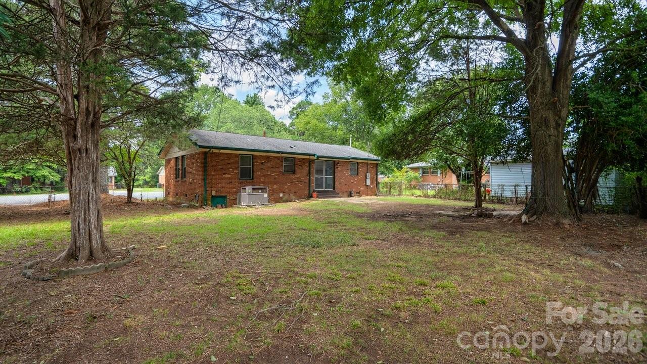 634 Kentbrook Drive Property Photo 32