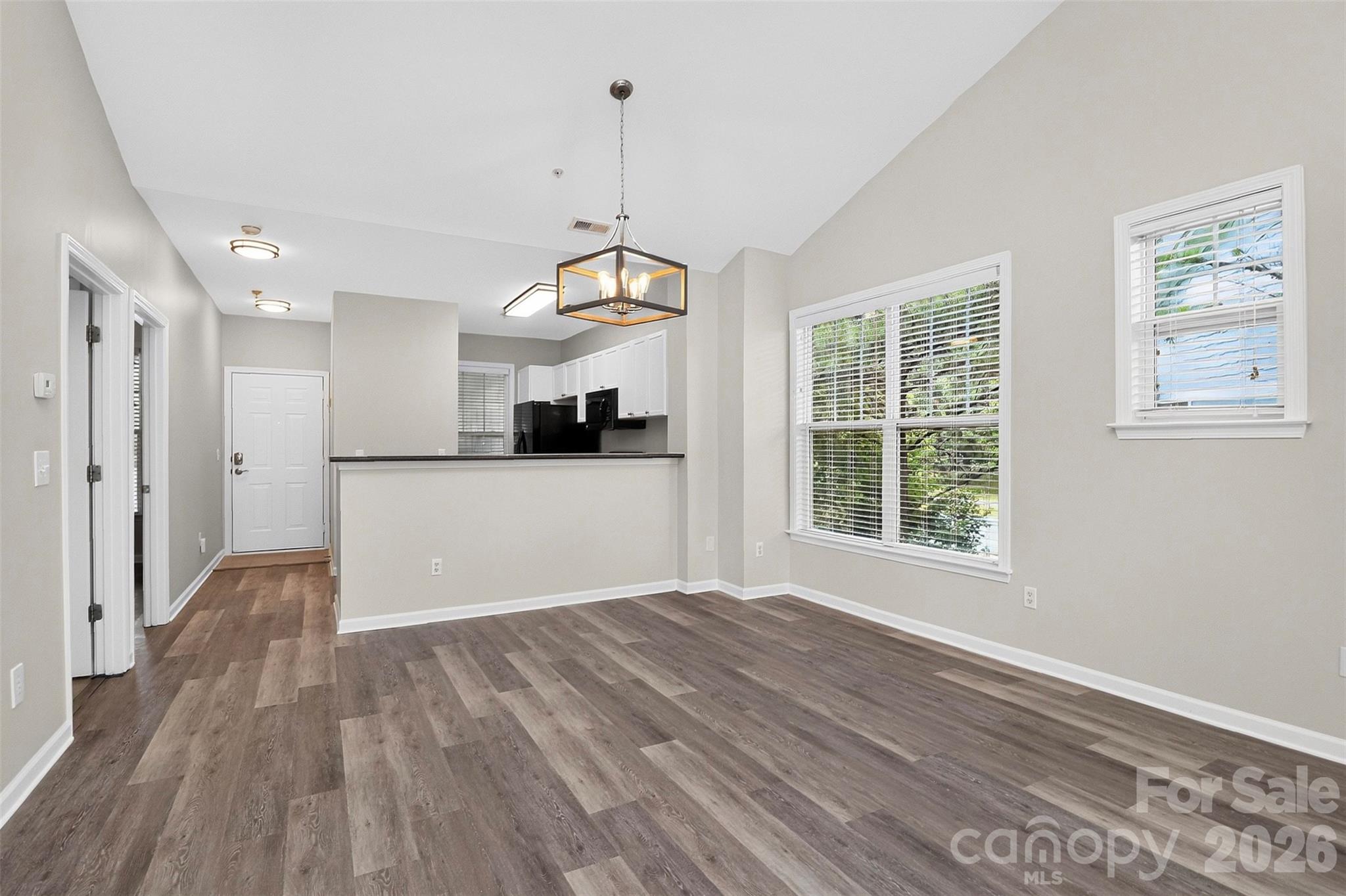 18736 Nautical Drive 301 Property Photo 8