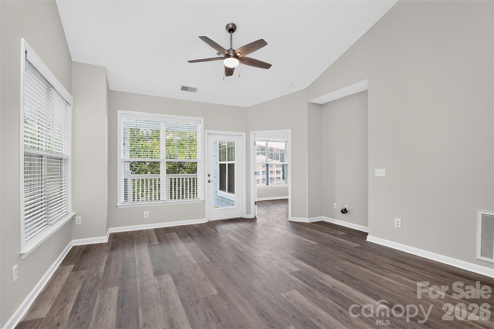 18736 Nautical Drive 301 Property Photo 13