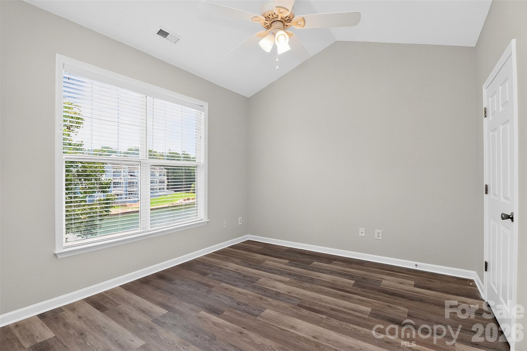 18736 Nautical Drive 301 Property Photo 24