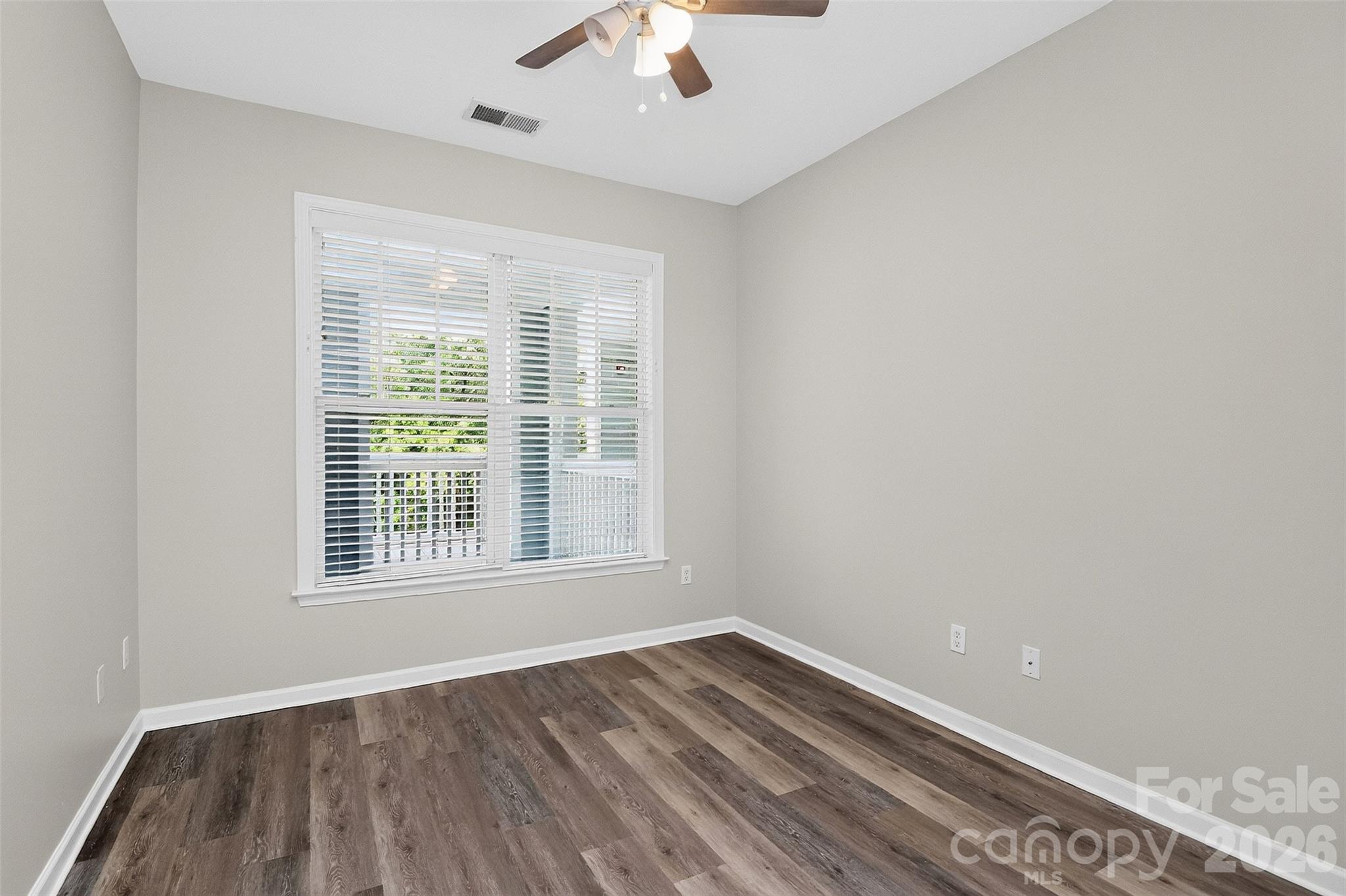 18736 Nautical Drive 301 Property Photo 30