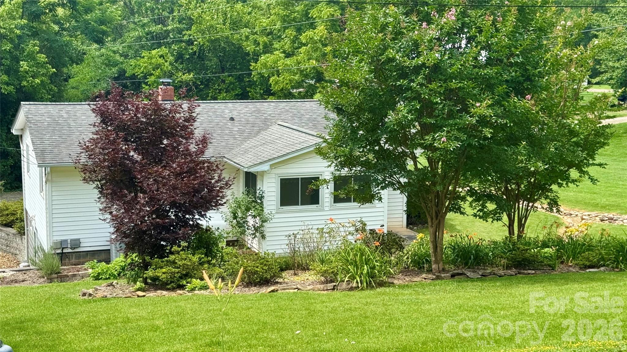 20 Ridge Cross Road Property Photo 3