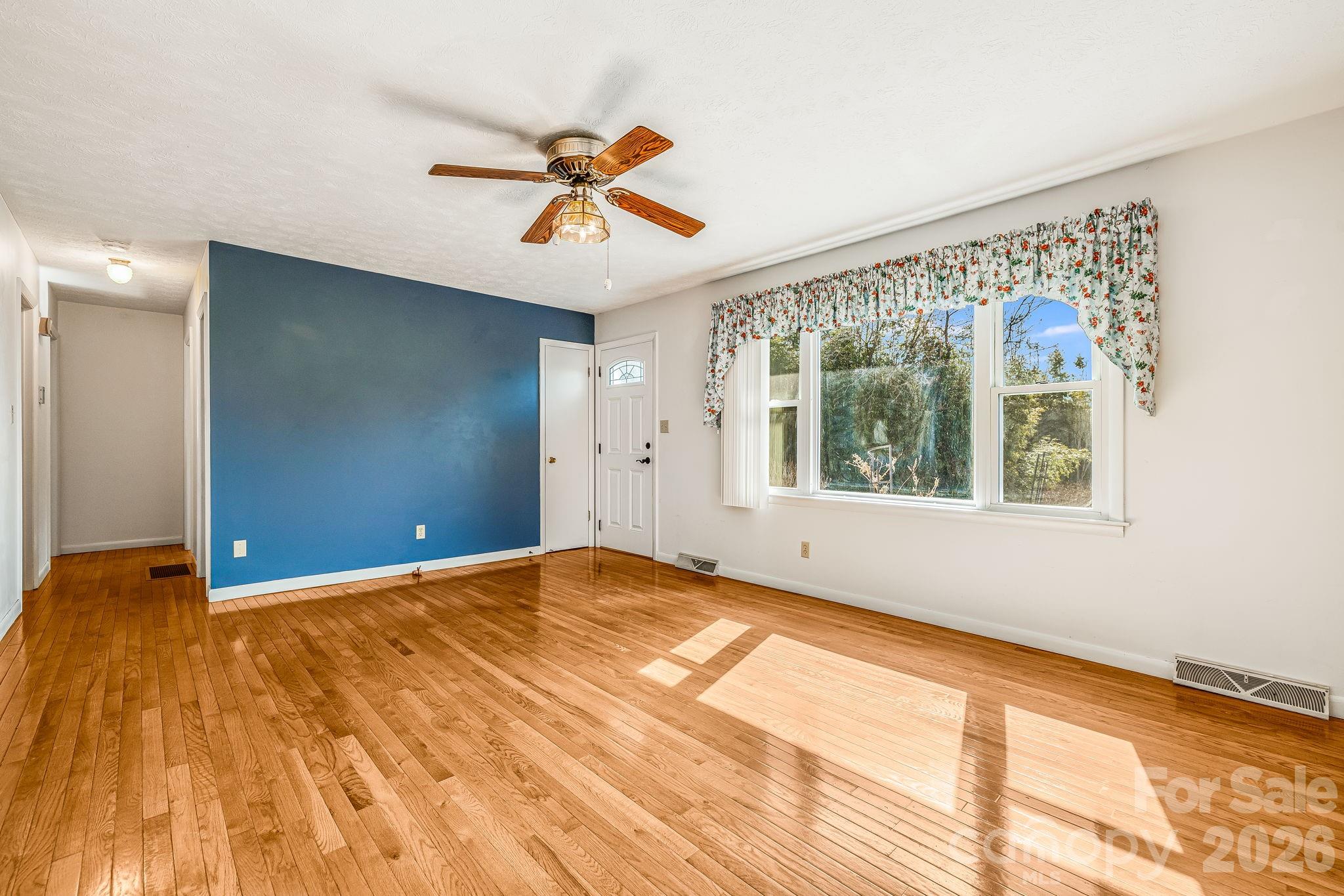 20 Ridge Cross Road Property Photo 7