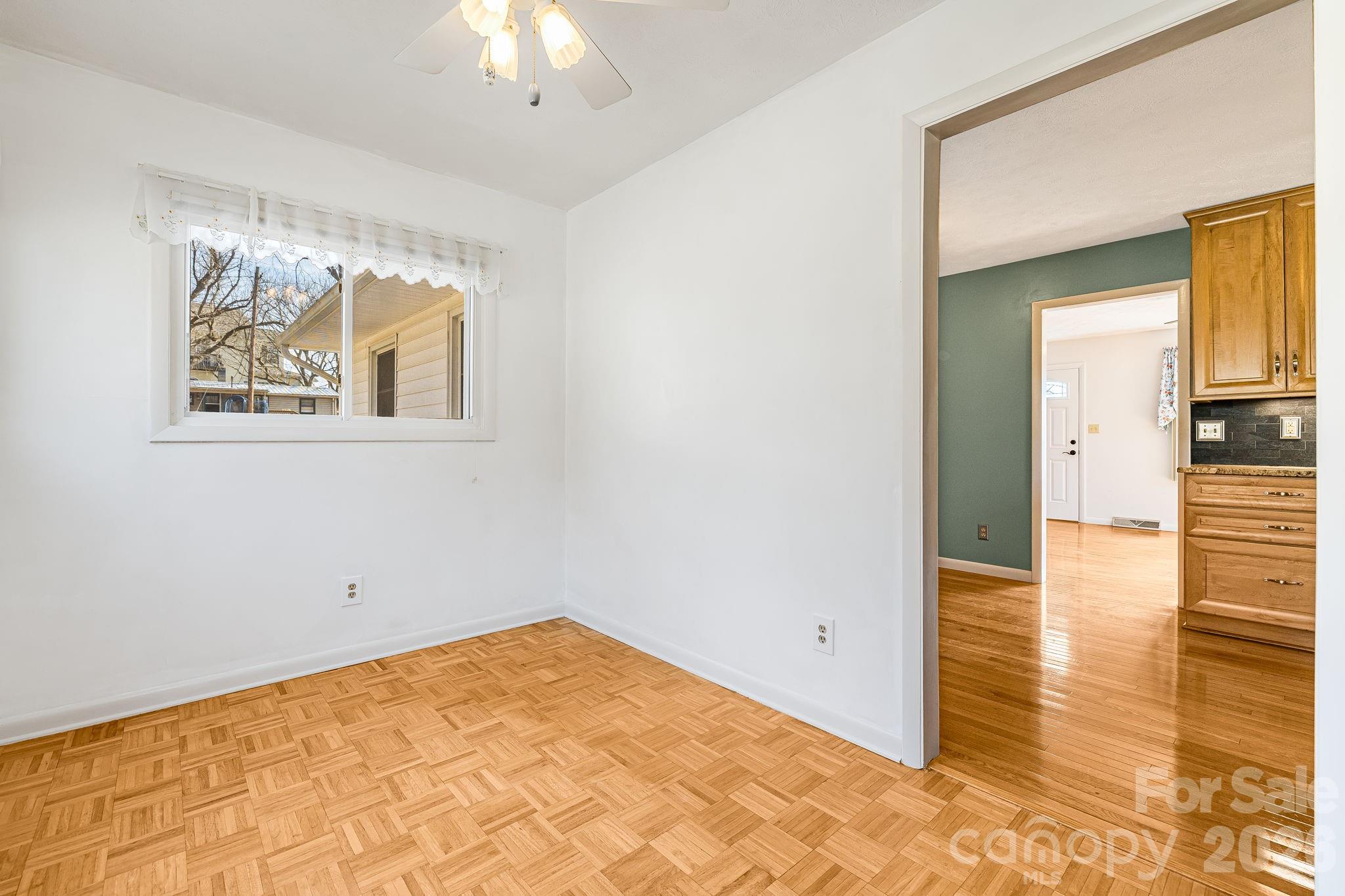 20 Ridge Cross Road Property Photo 15