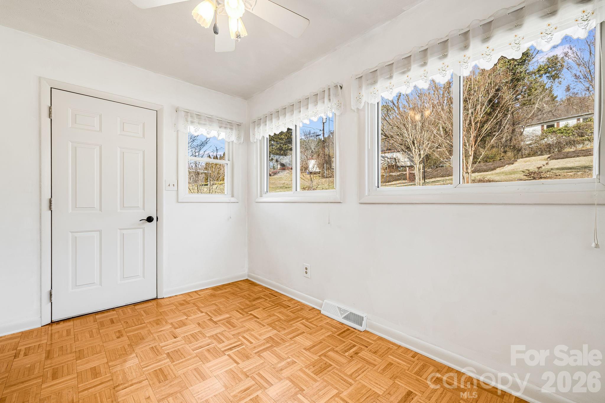 20 Ridge Cross Road Property Photo 16